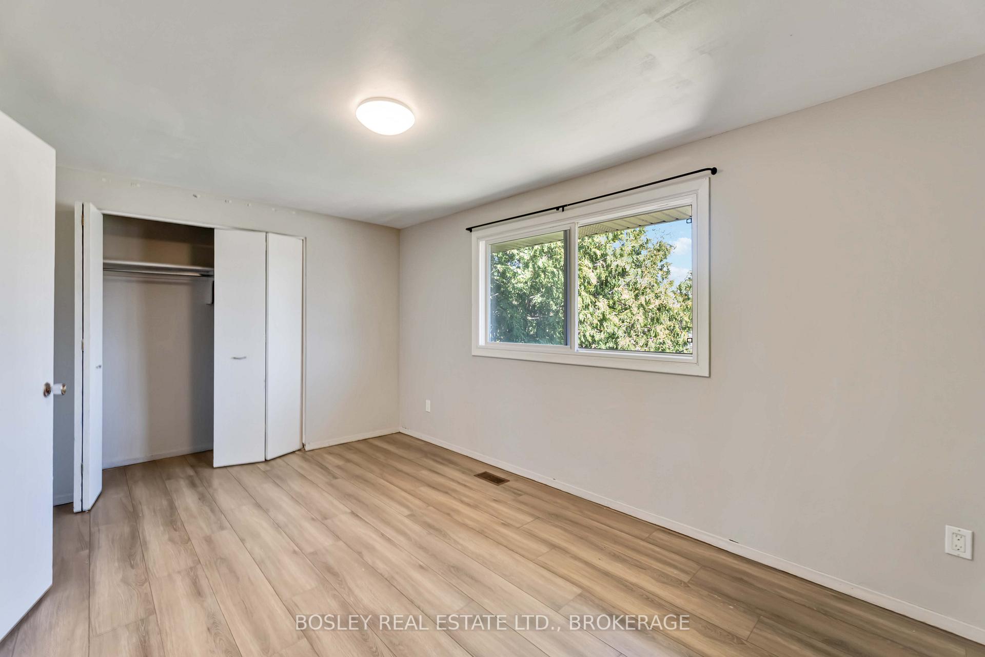 Photo 14 of 2 Crescentwood Drive, St. Catharines, Lakeport — HOMEH