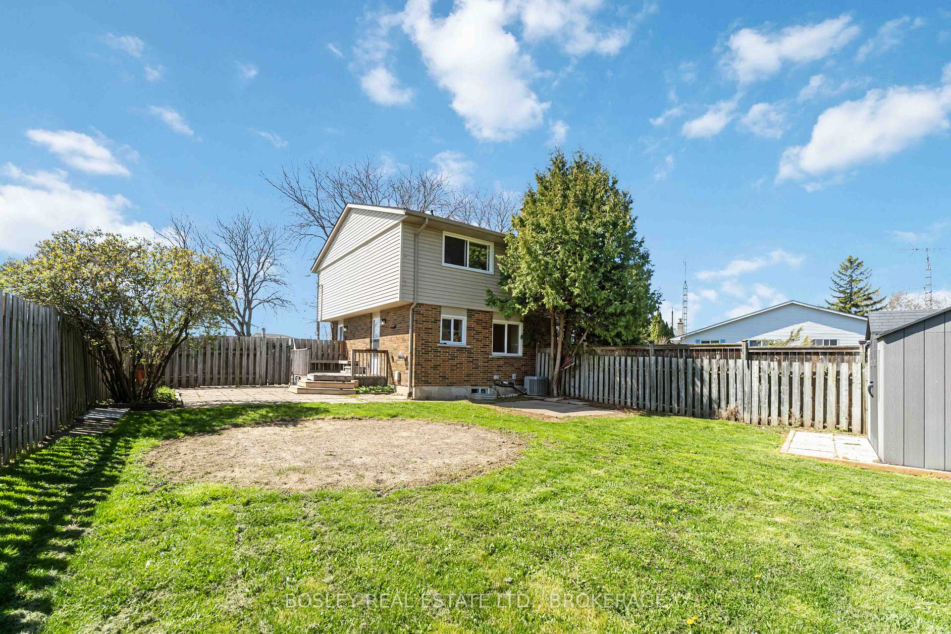 Photo 28 of 2 Crescentwood Drive, St. Catharines, Lakeport — HOMEH