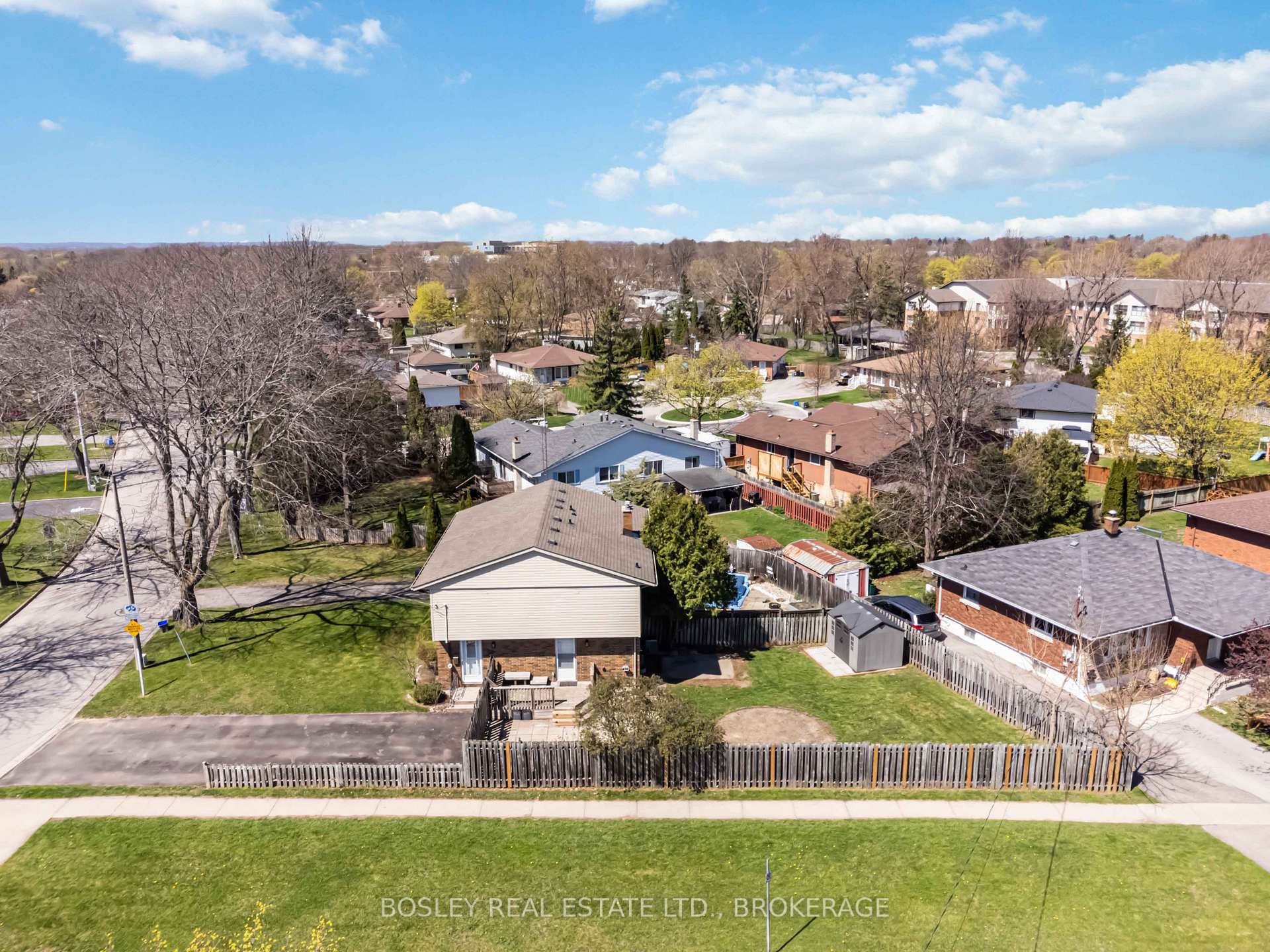Photo 30 of 2 Crescentwood Drive, St. Catharines, Lakeport — HOMEH