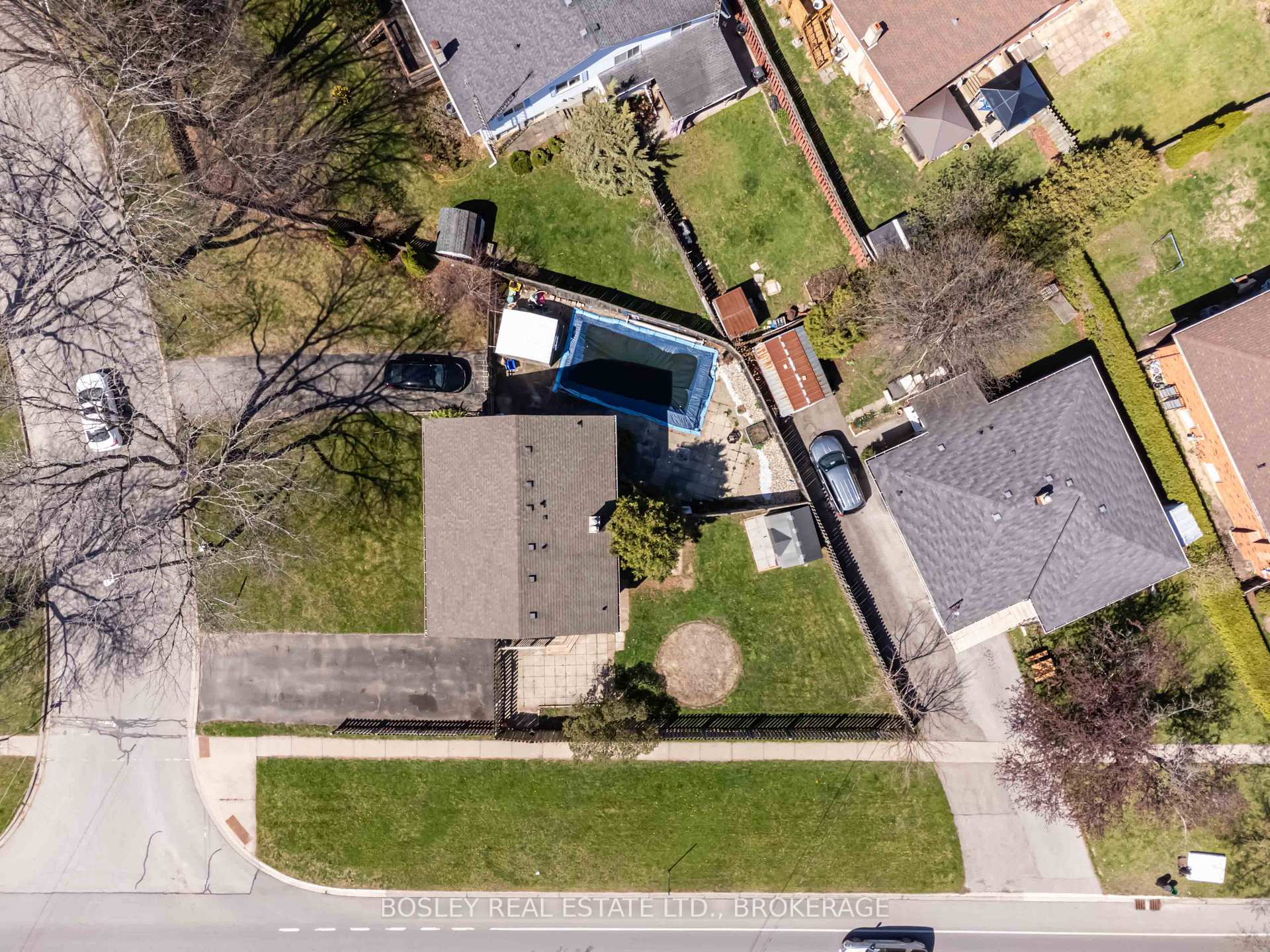 Photo 31 of 2 Crescentwood Drive, St. Catharines, Lakeport — HOMEH