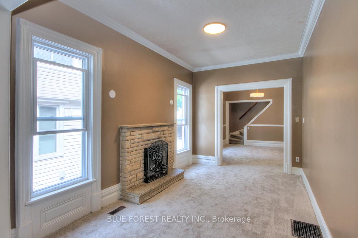 Photo 8 of 89 Gladstone Avenue, St. Thomas — HOMEH
