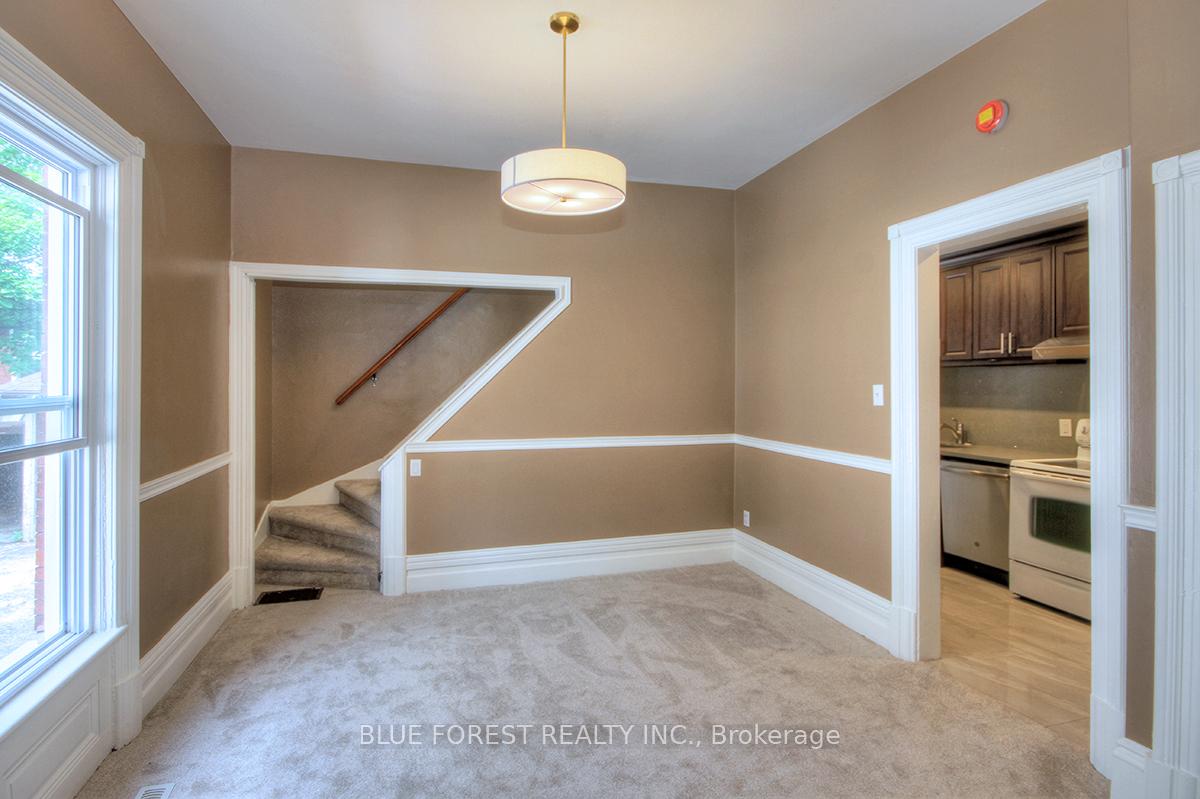 Photo 10 of 89 Gladstone Avenue, St. Thomas — HOMEH