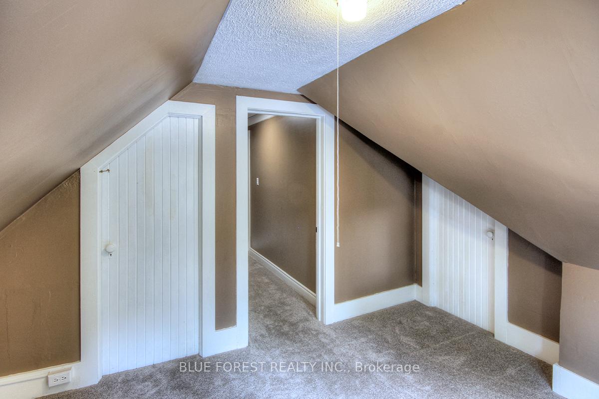Photo 19 of 89 Gladstone Avenue, St. Thomas — HOMEH