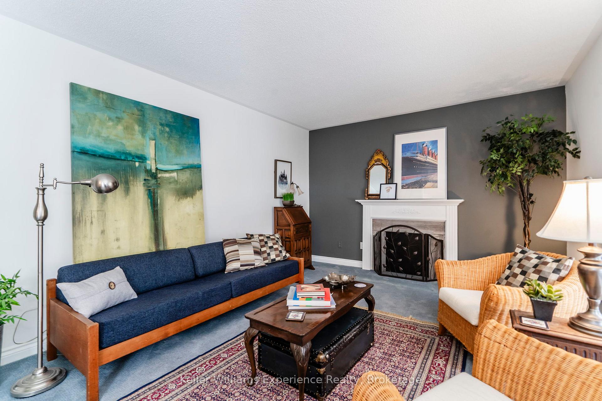 Photo 11 of 18 Archer Crescent, Springwater, Elmvale — HOMEH