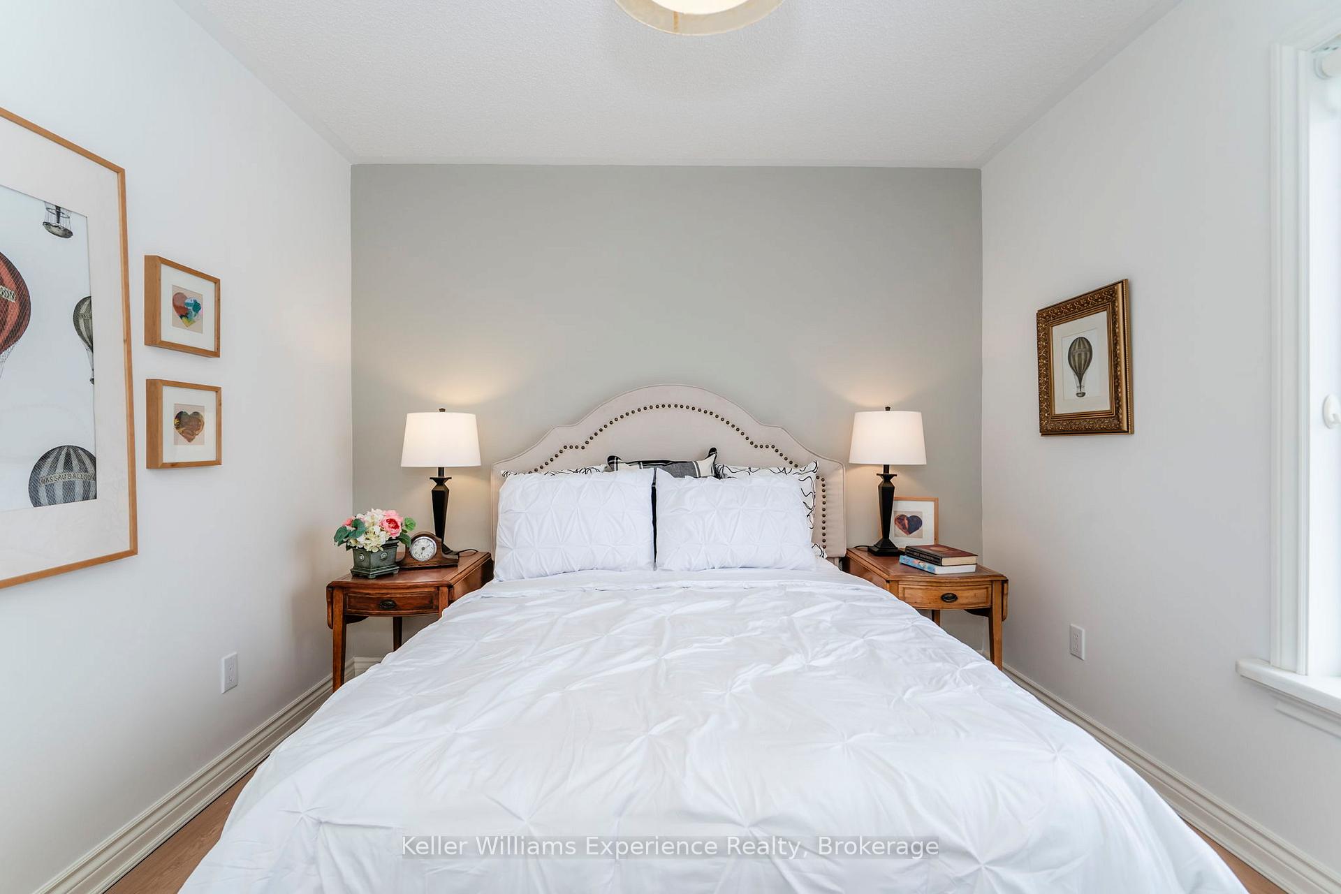 Photo 21 of 18 Archer Crescent, Springwater, Elmvale — HOMEH