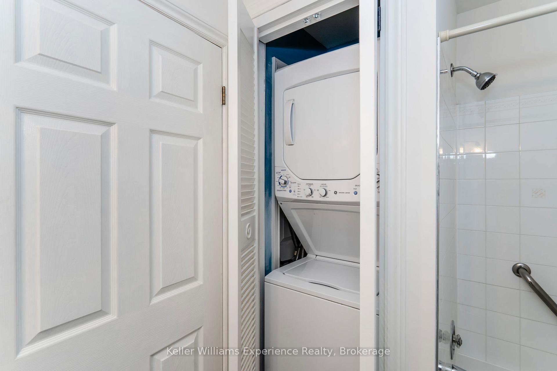 Photo 23 of 18 Archer Crescent, Springwater, Elmvale — HOMEH