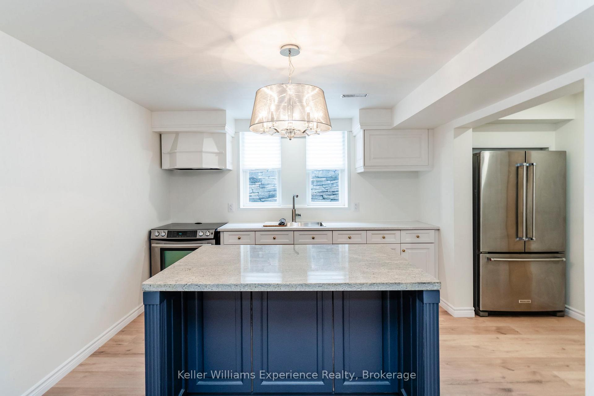 Photo 24 of 18 Archer Crescent, Springwater, Elmvale — HOMEH