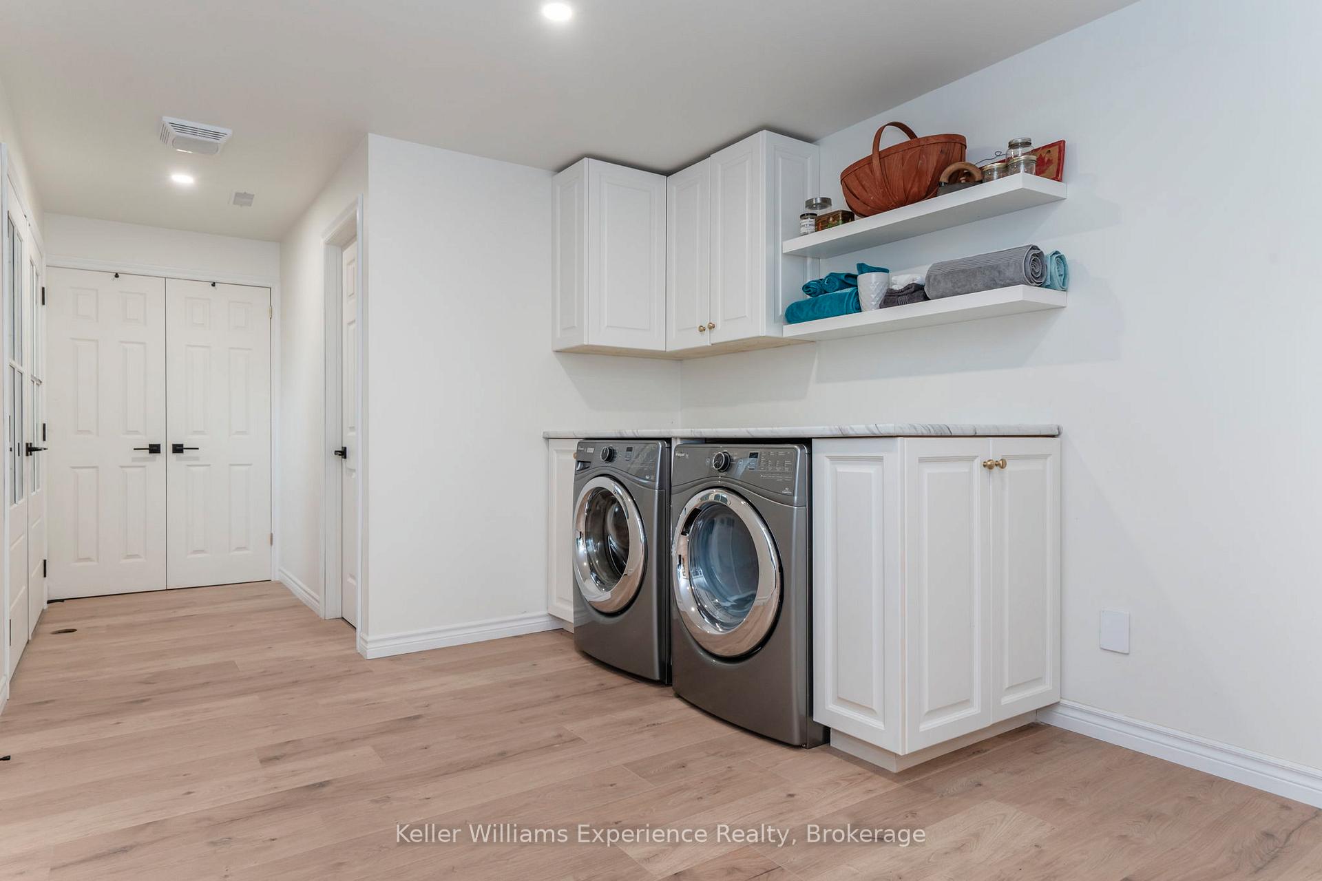 Photo 37 of 18 Archer Crescent, Springwater, Elmvale — HOMEH