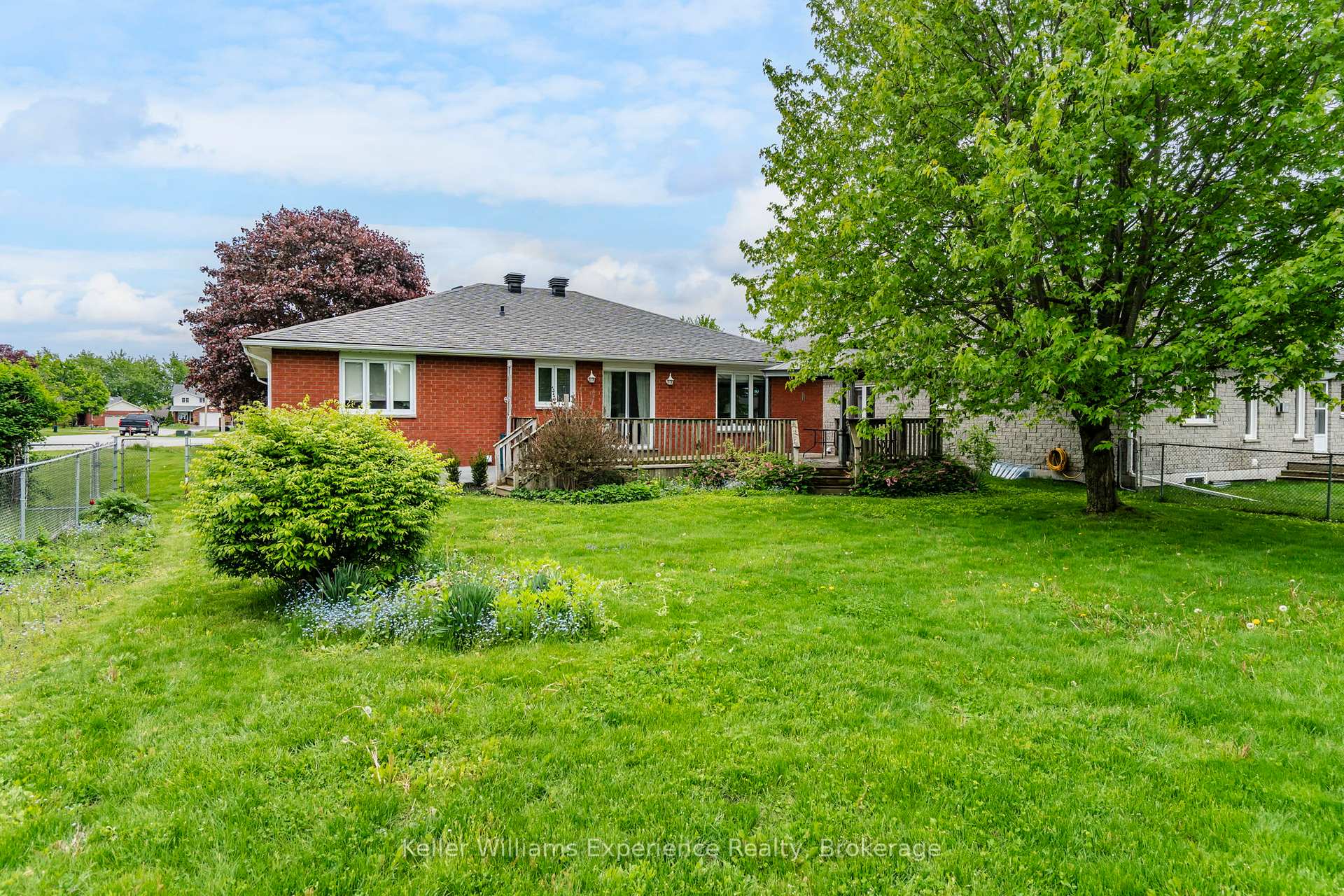 Photo 44 of 18 Archer Crescent, Springwater, Elmvale — HOMEH
