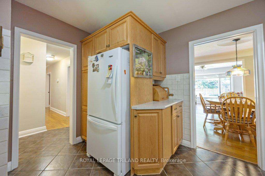 Photo 9 of 236 Sunset Drive, St. Thomas — HOMEH