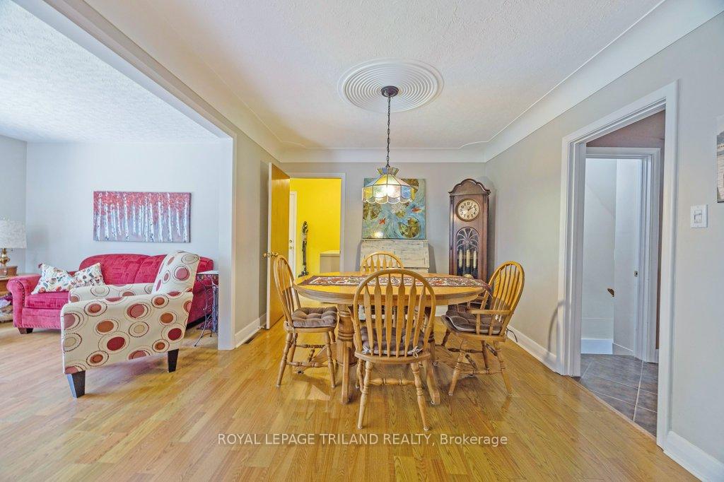 Photo 13 of 236 Sunset Drive, St. Thomas — HOMEH