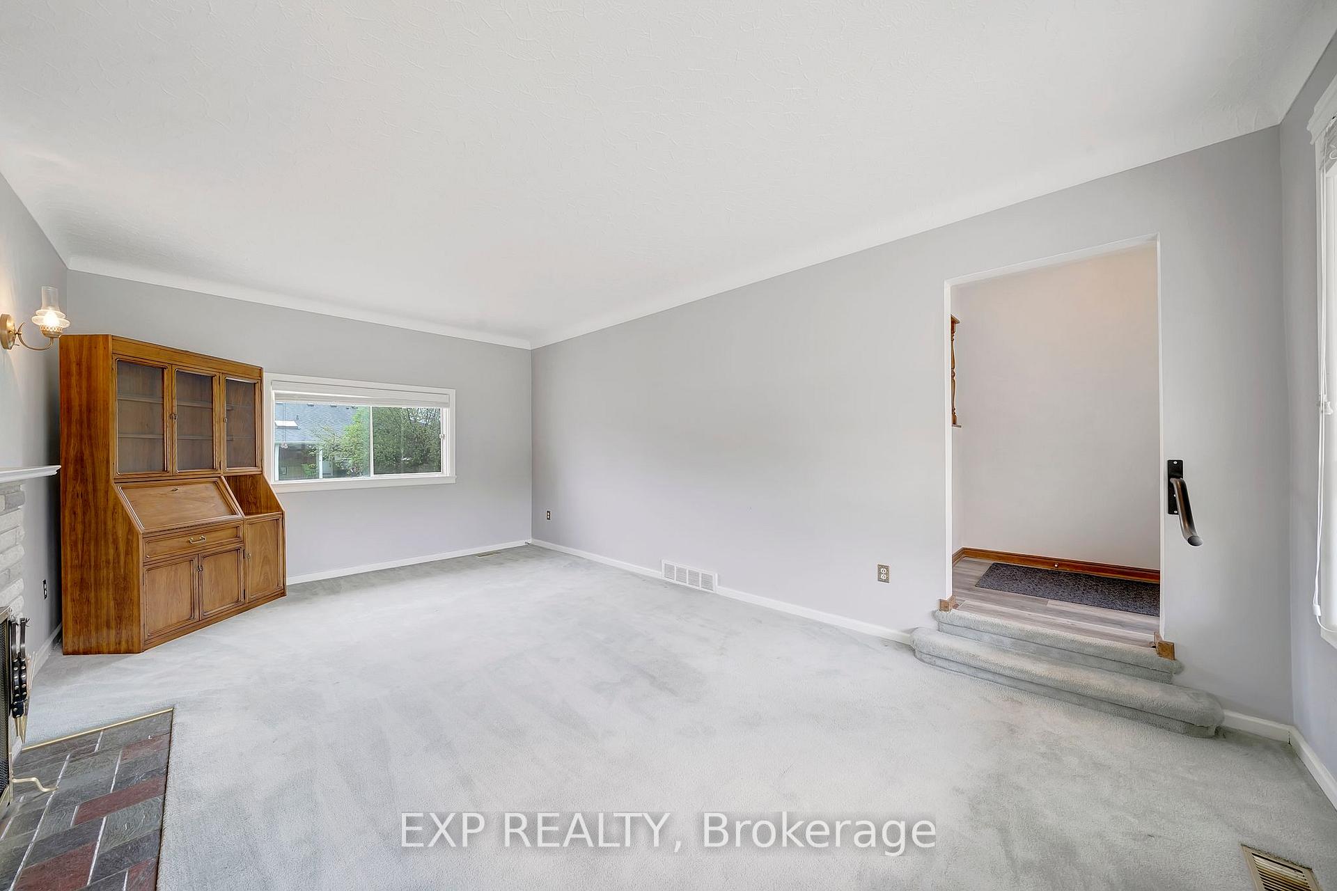 Photo 20 of 62 Forster Street, St. Catharines, Vine/Linwell — HOMEH