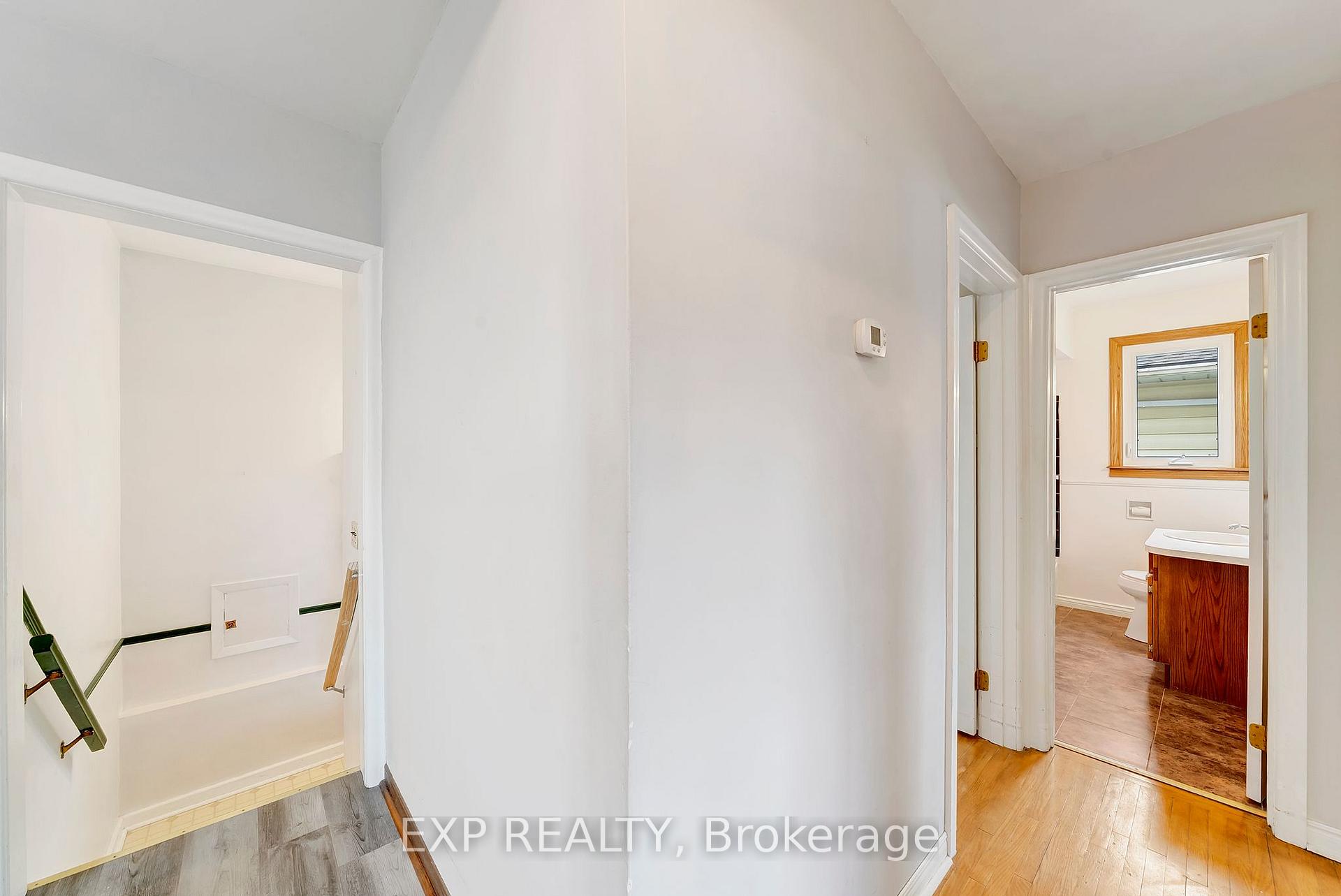 Photo 25 of 62 Forster Street, St. Catharines, Vine/Linwell — HOMEH