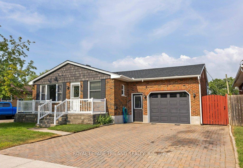 Photo 1 of 174 Fairview Avenue, St. Thomas — HOMEH