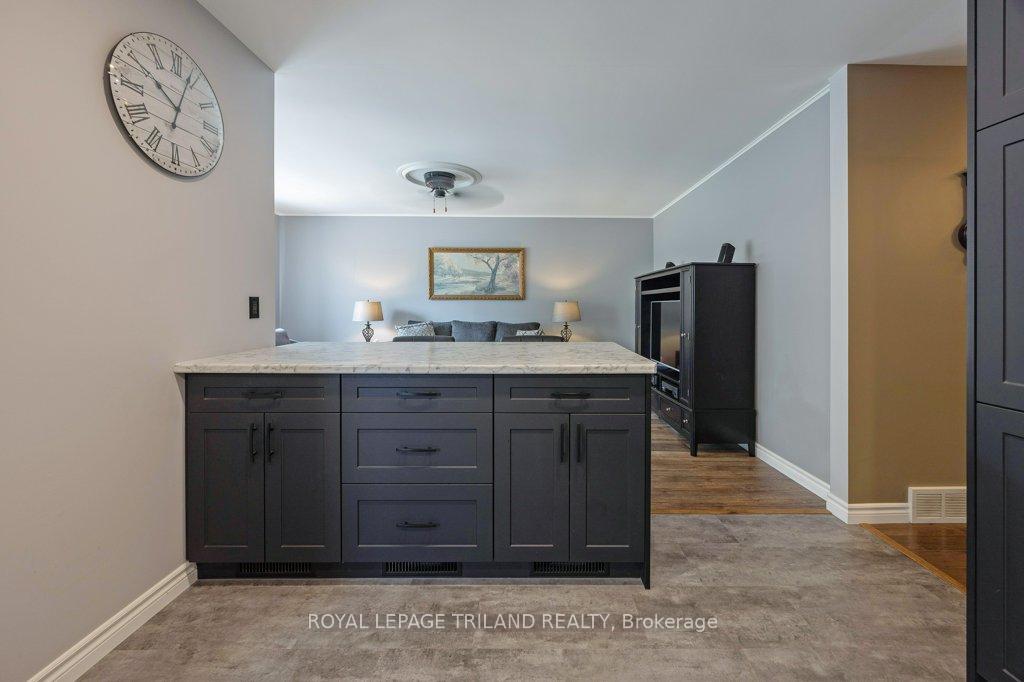 Photo 14 of 174 Fairview Avenue, St. Thomas — HOMEH