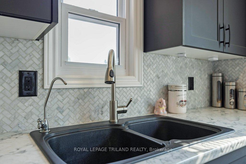 Photo 15 of 174 Fairview Avenue, St. Thomas — HOMEH