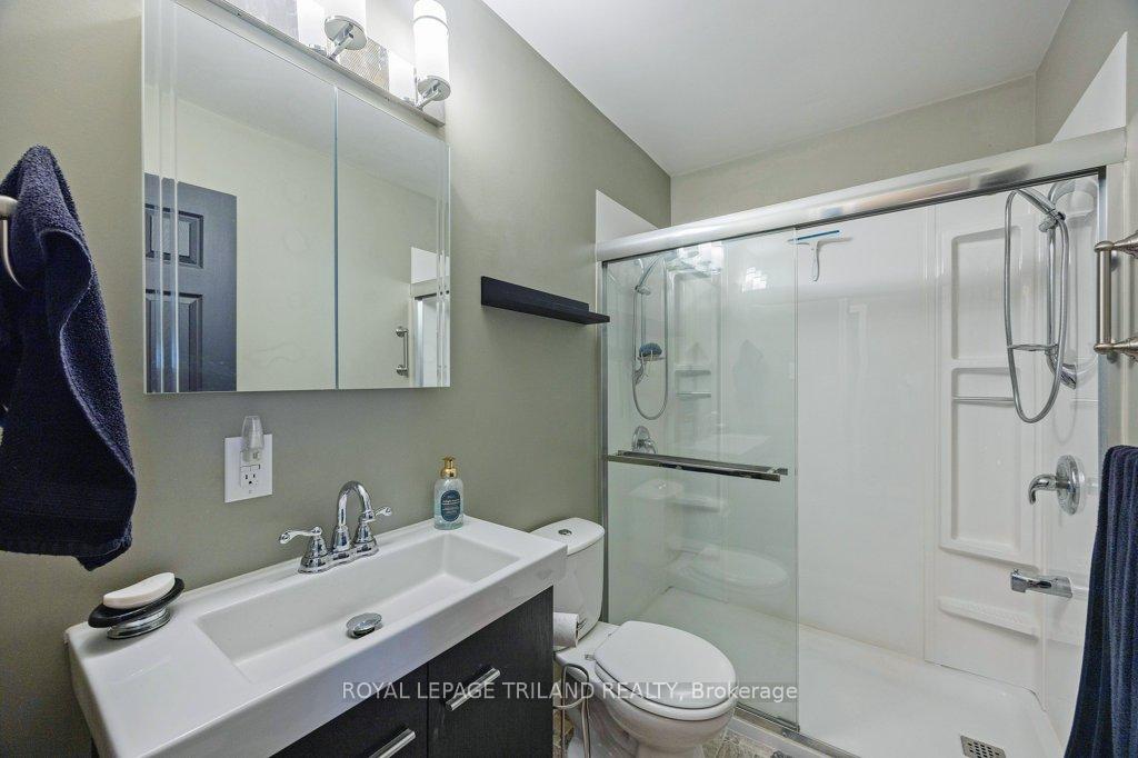 Photo 22 of 174 Fairview Avenue, St. Thomas — HOMEH
