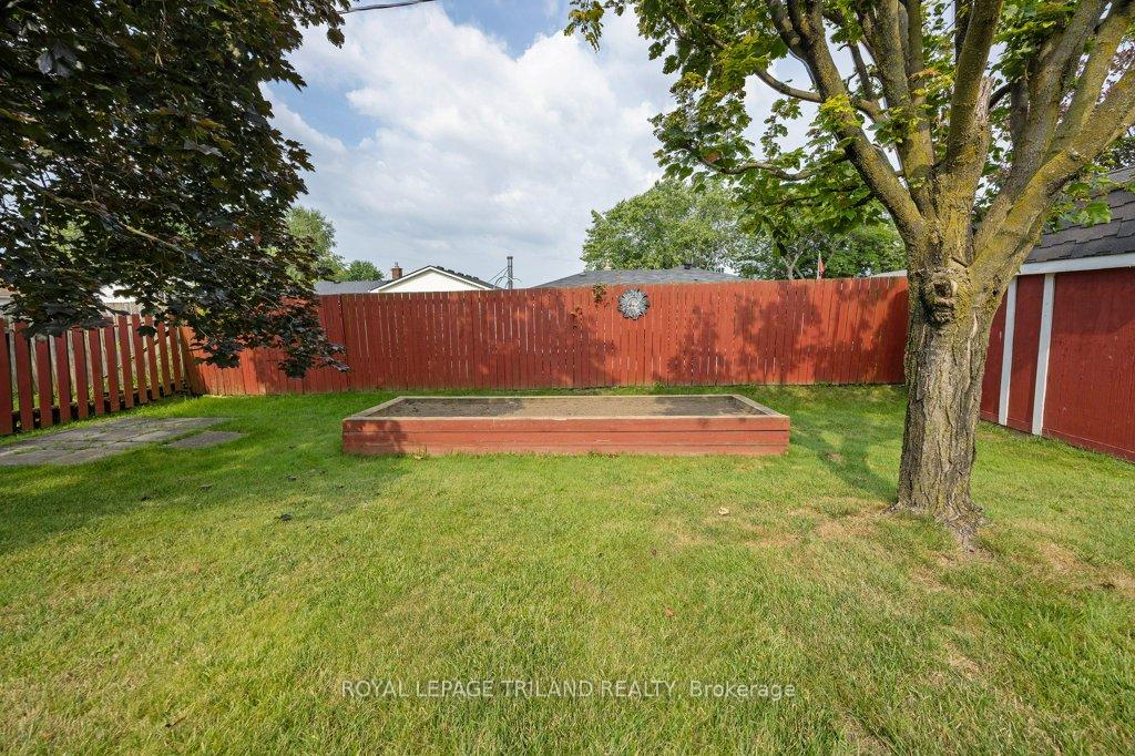 Photo 35 of 174 Fairview Avenue, St. Thomas — HOMEH