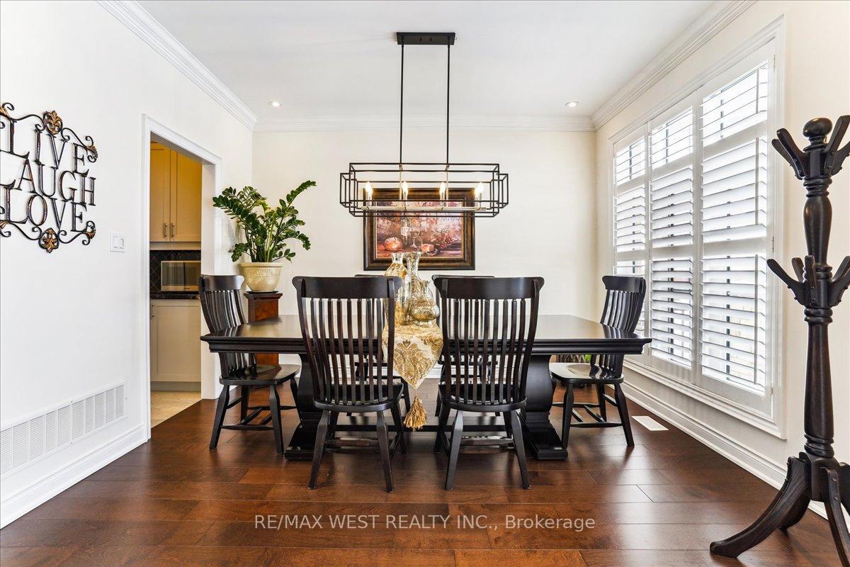 Photo 3 of 74 Rugman Crescent, Springwater, Centre Vespra — HOMEH
