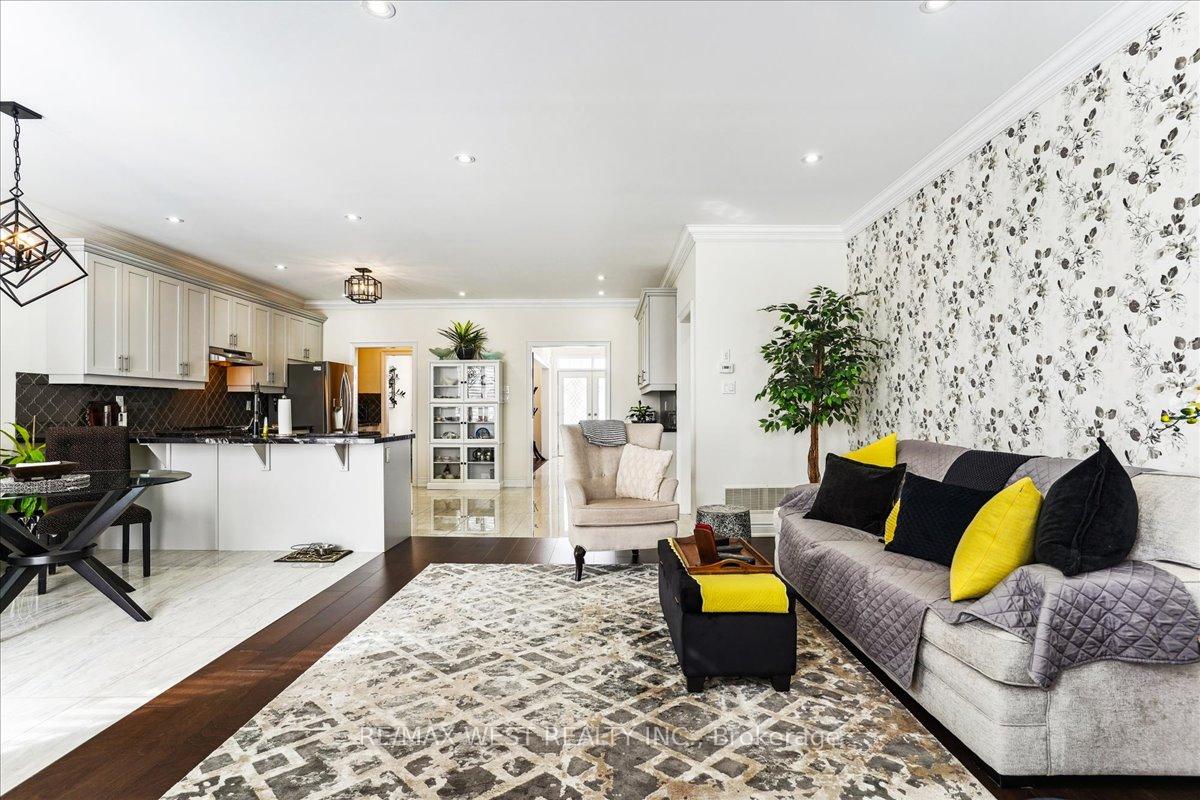 Photo 11 of 74 Rugman Crescent, Springwater, Centre Vespra — HOMEH