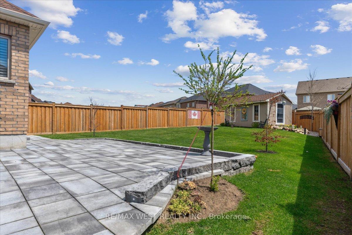 Photo 22 of 74 Rugman Crescent, Springwater, Centre Vespra — HOMEH