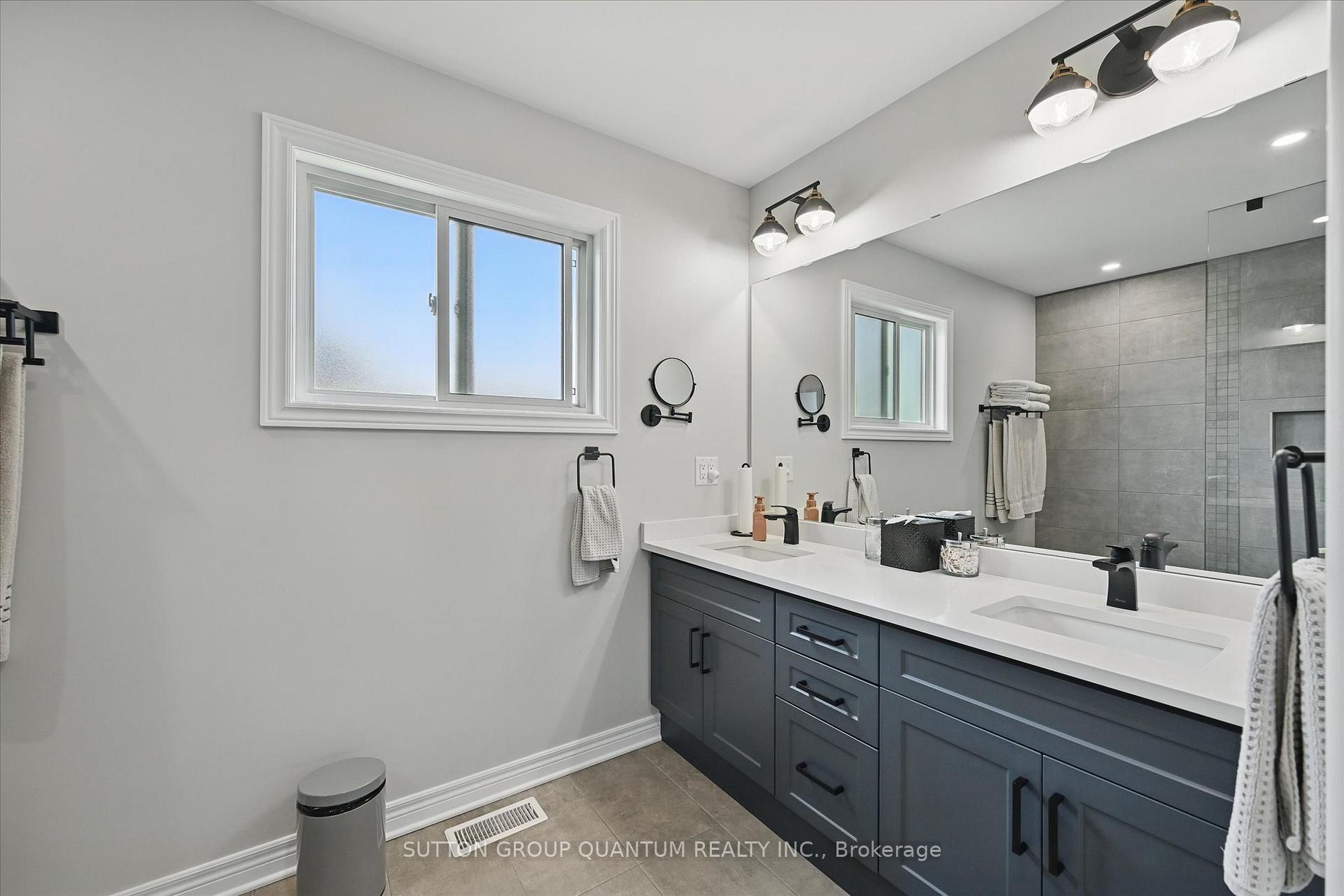 Photo 13 of 63 Berkshire Drive, St. Catharines, Carlton/Bunting — HOMEH