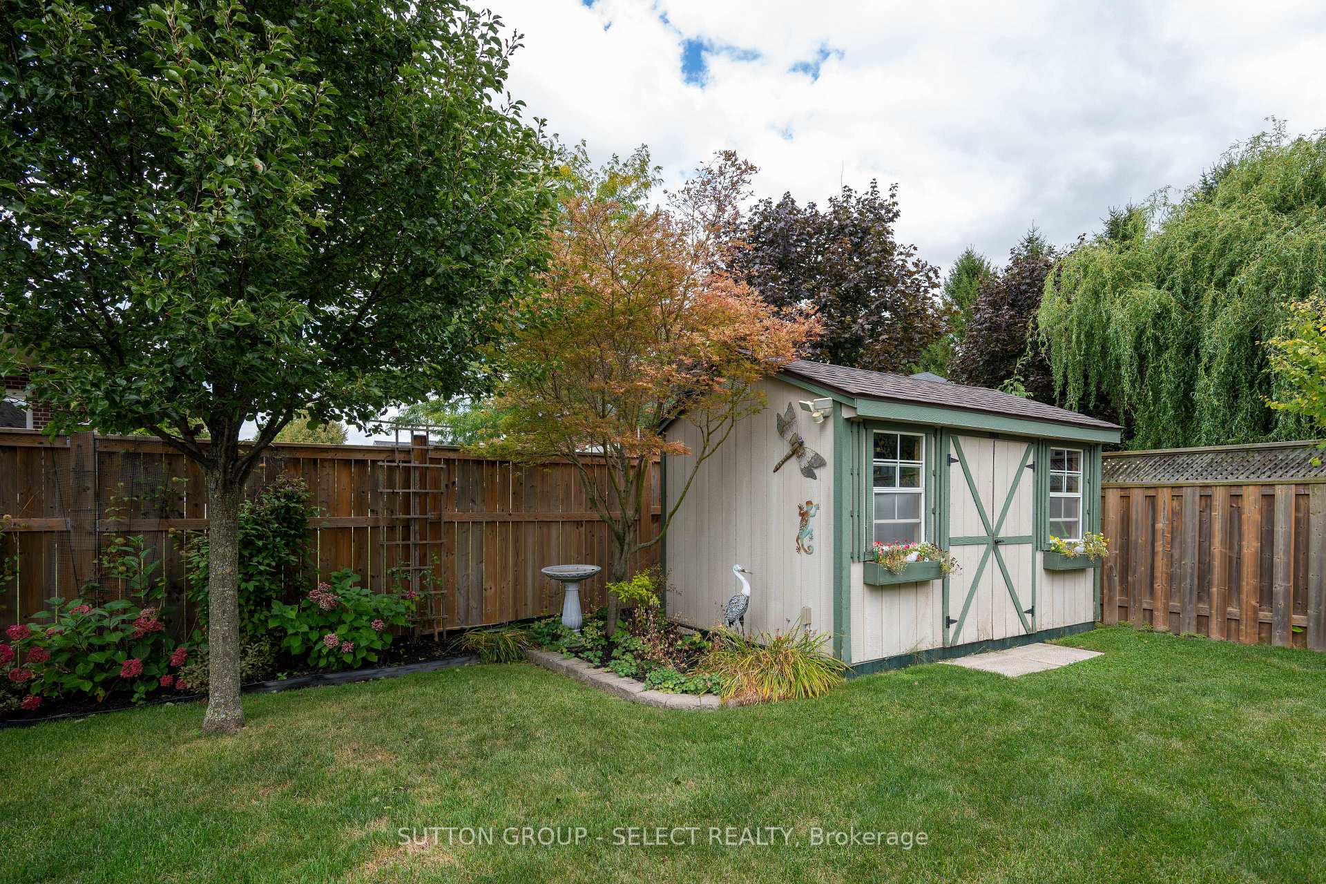 Photo 25 of 111 Southgate Parkway, St. Thomas — HOMEH