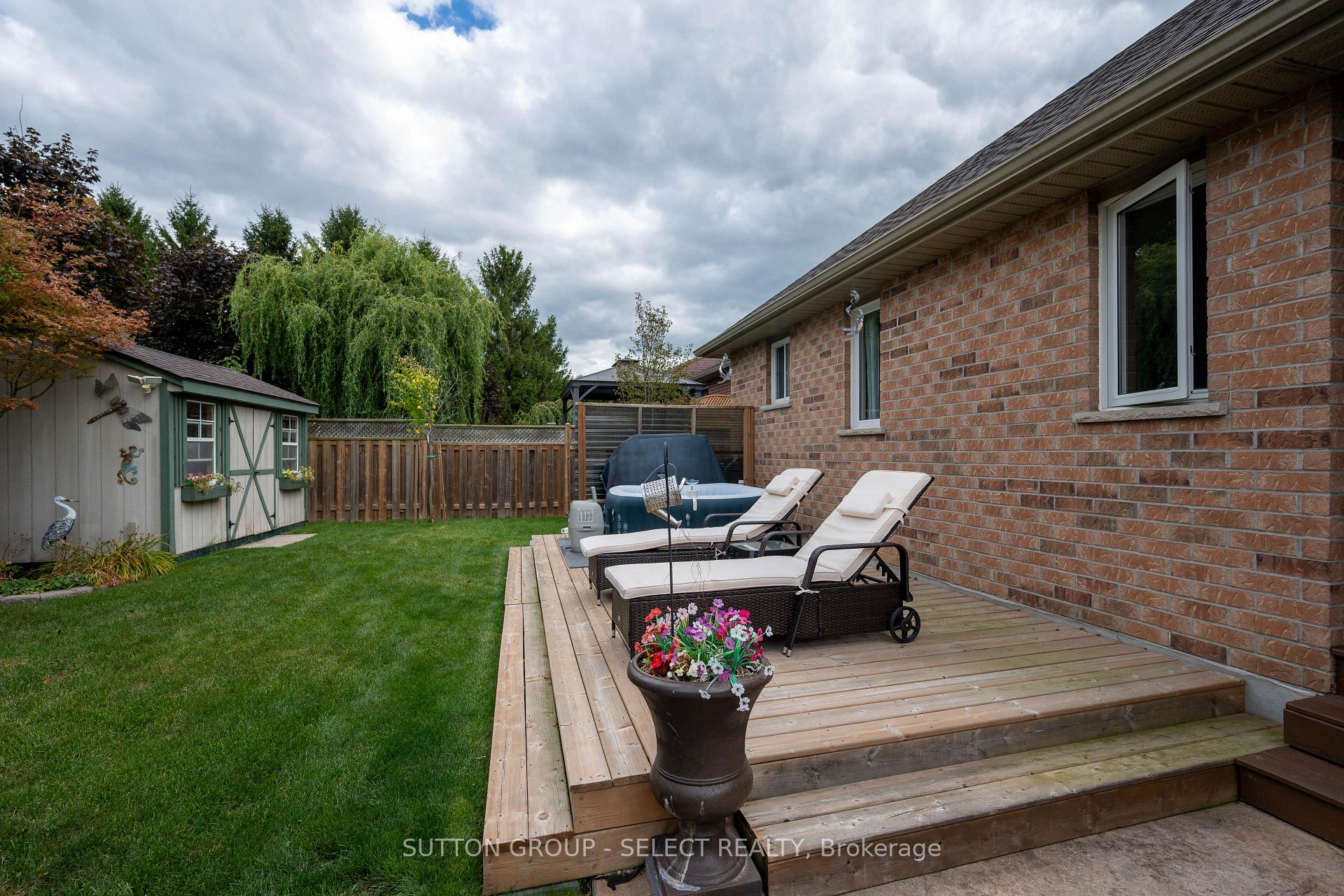 Photo 27 of 111 Southgate Parkway, St. Thomas — HOMEH