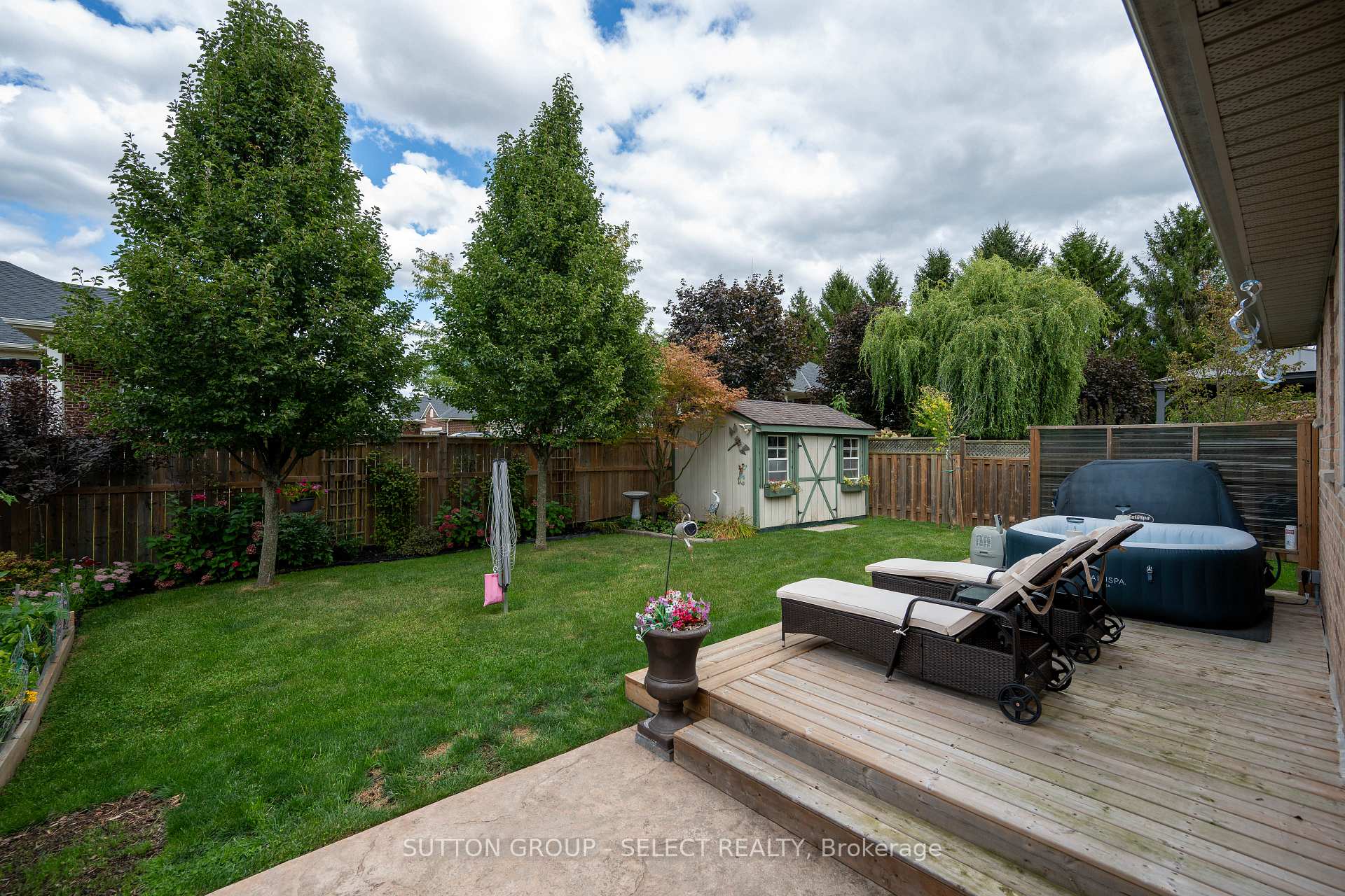 Photo 28 of 111 Southgate Parkway, St. Thomas — HOMEH
