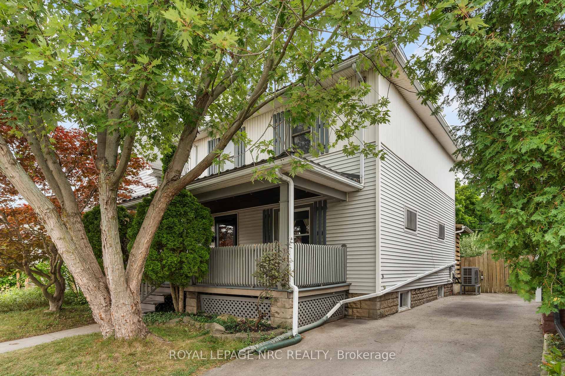 Photo 1 of 40 Lowell Avenue, St. Catharines, Downtown — HOMEH