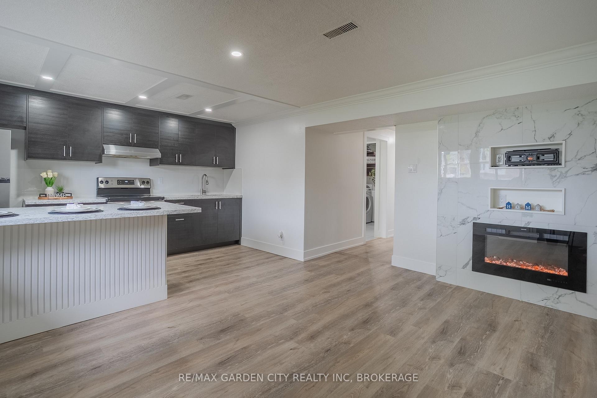 Photo 4 of 85 Ventura Drive, St. Catharines, Haig — HOMEH