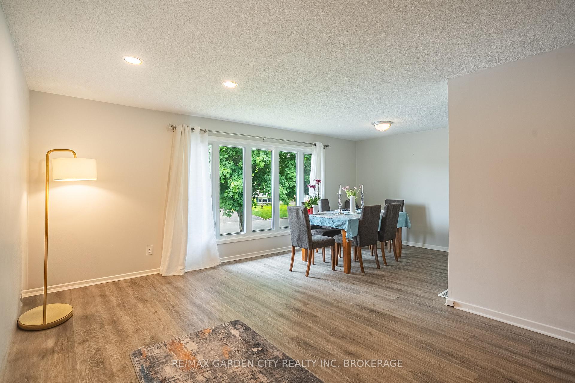 Photo 18 of 85 Ventura Drive, St. Catharines, Haig — HOMEH