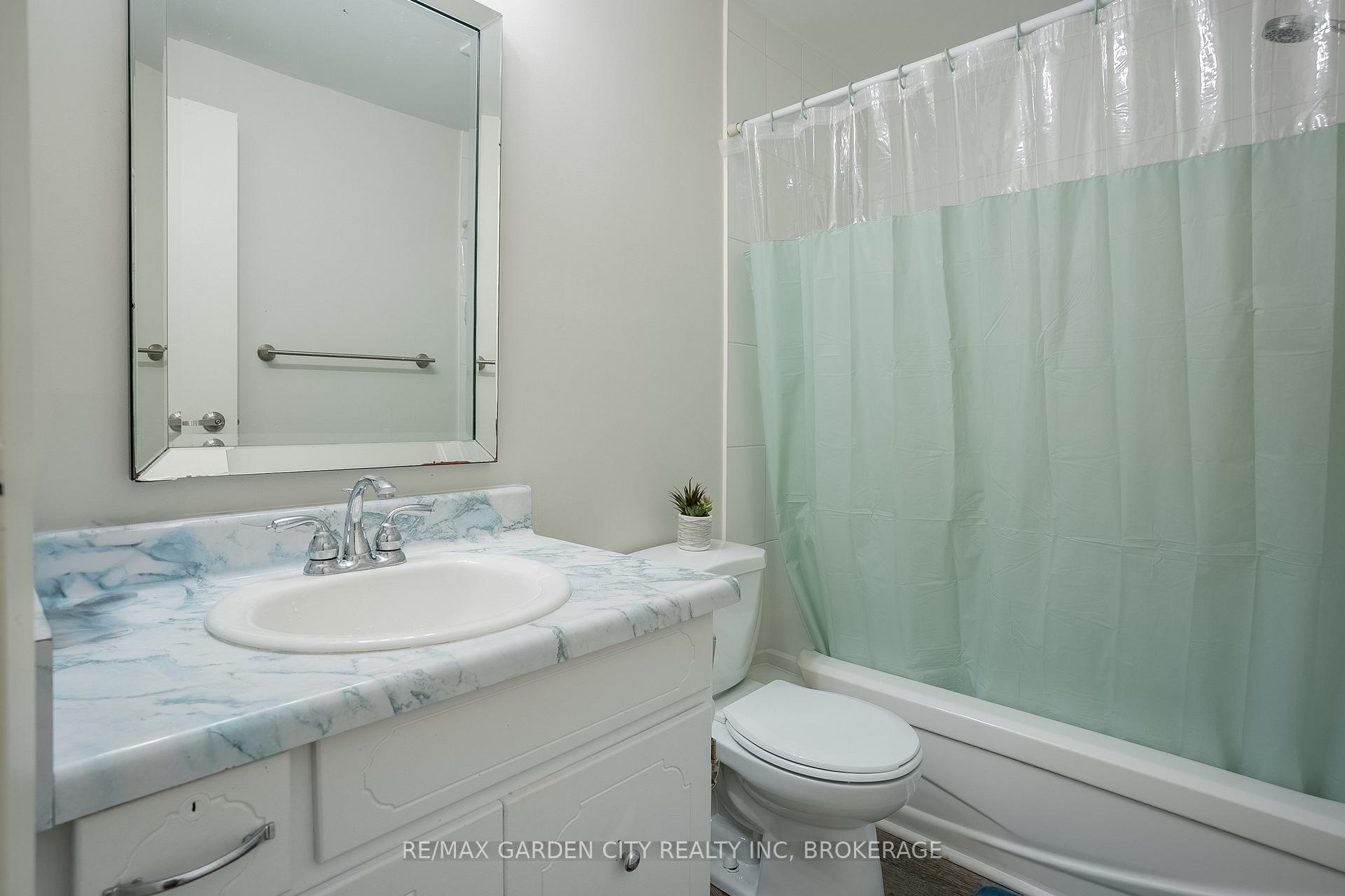 Photo 24 of 85 Ventura Drive, St. Catharines, Haig — HOMEH