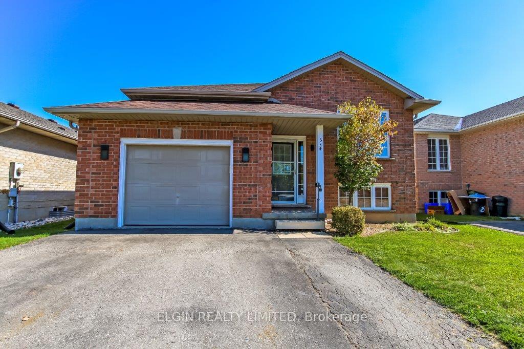 Photo 2 of 534 Highview Drive, St. Thomas — HOMEH