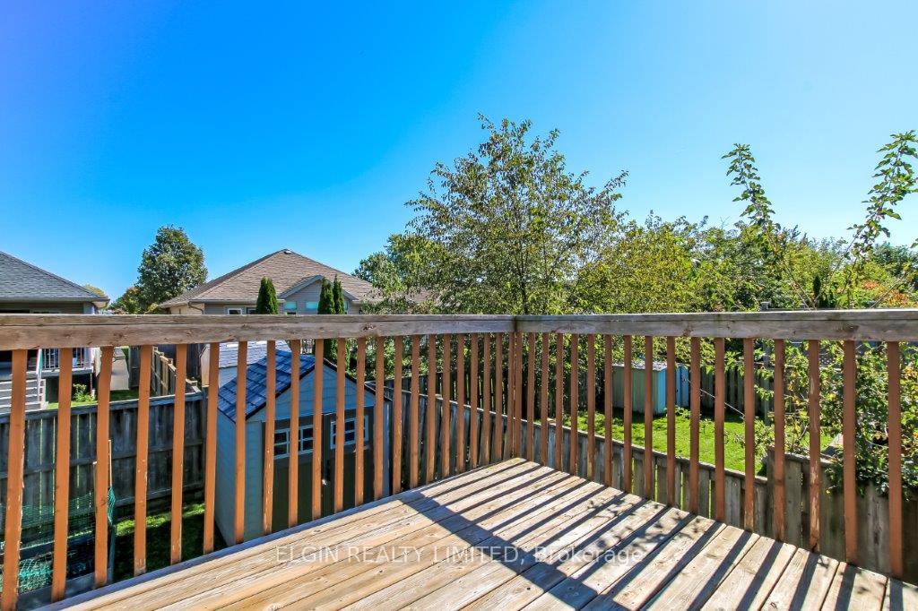 Photo 5 of 534 Highview Drive, St. Thomas — HOMEH