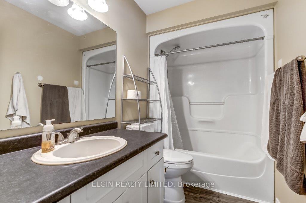 Photo 9 of 534 Highview Drive, St. Thomas — HOMEH