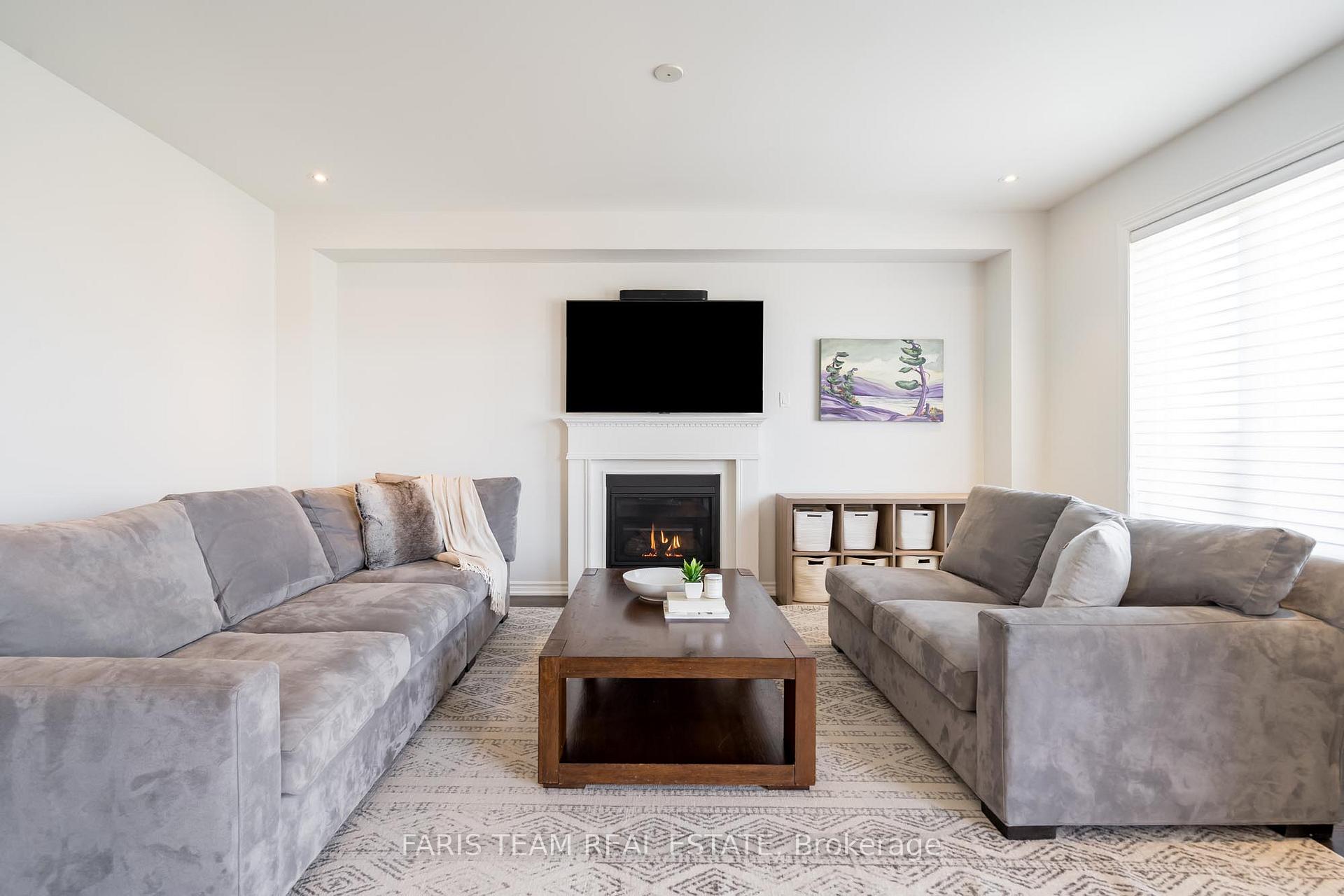 Photo 11 of 14 Marks Road, Springwater, Centre Vespra — HOMEH