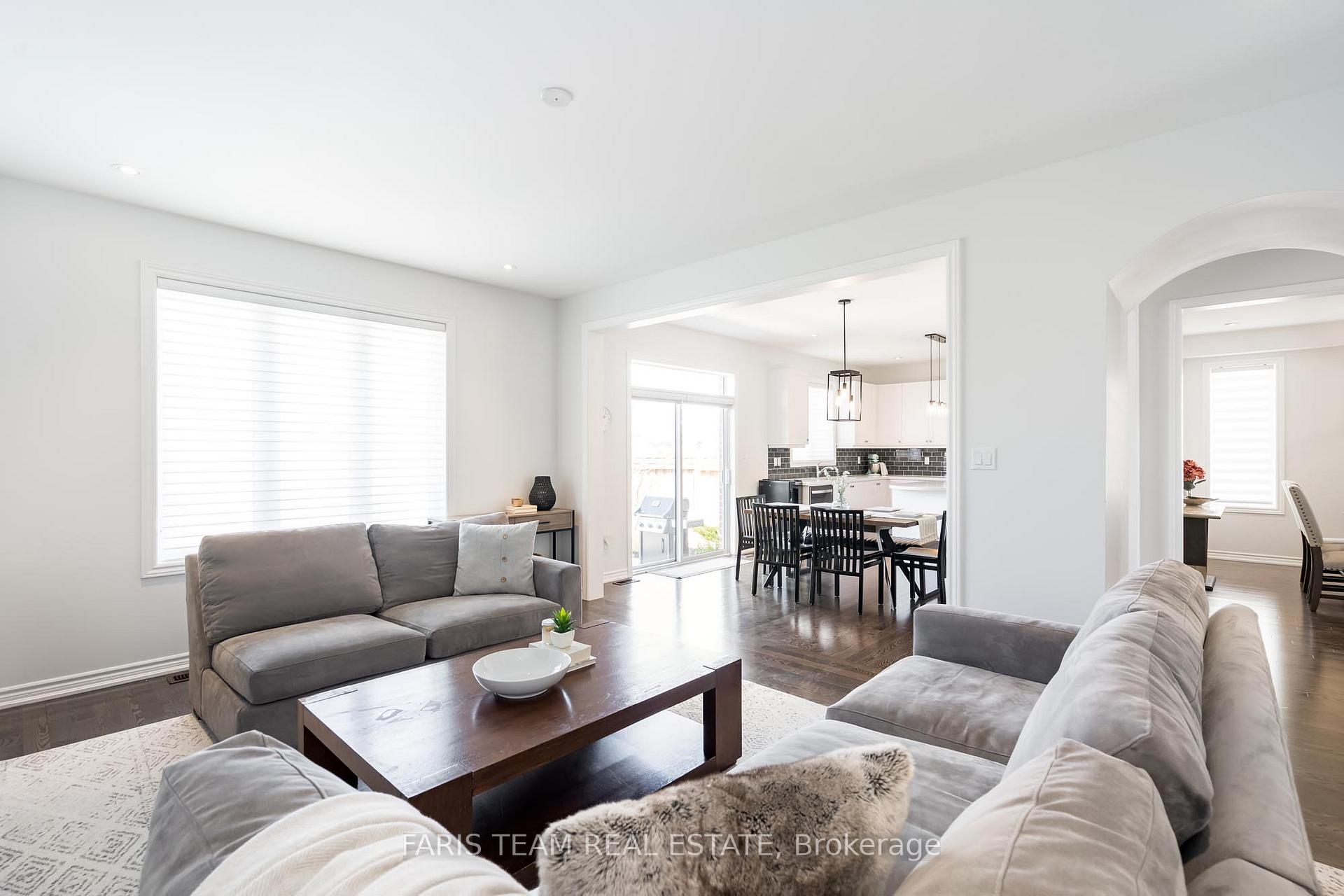 Photo 13 of 14 Marks Road, Springwater, Centre Vespra — HOMEH