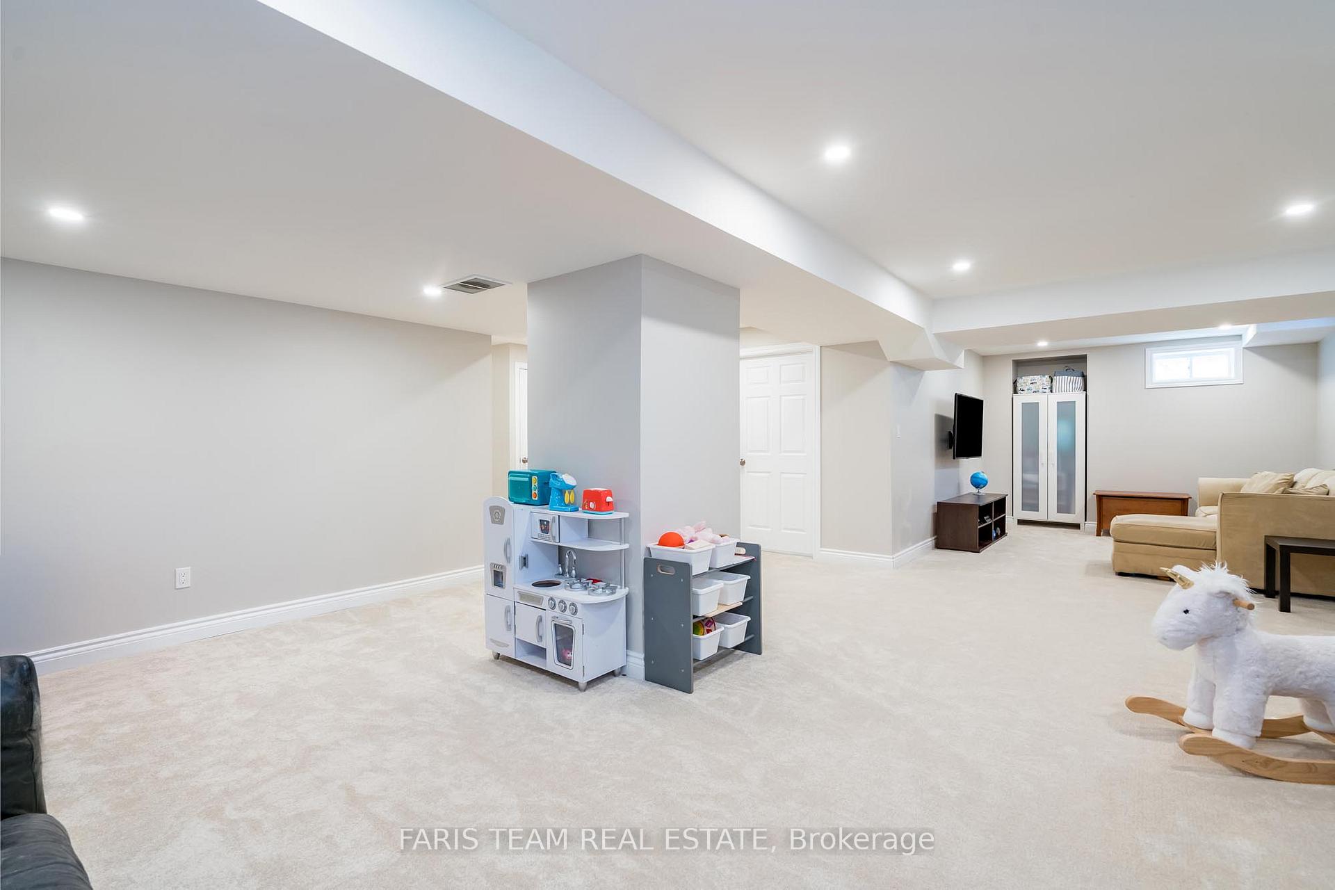 Photo 28 of 14 Marks Road, Springwater, Centre Vespra — HOMEH