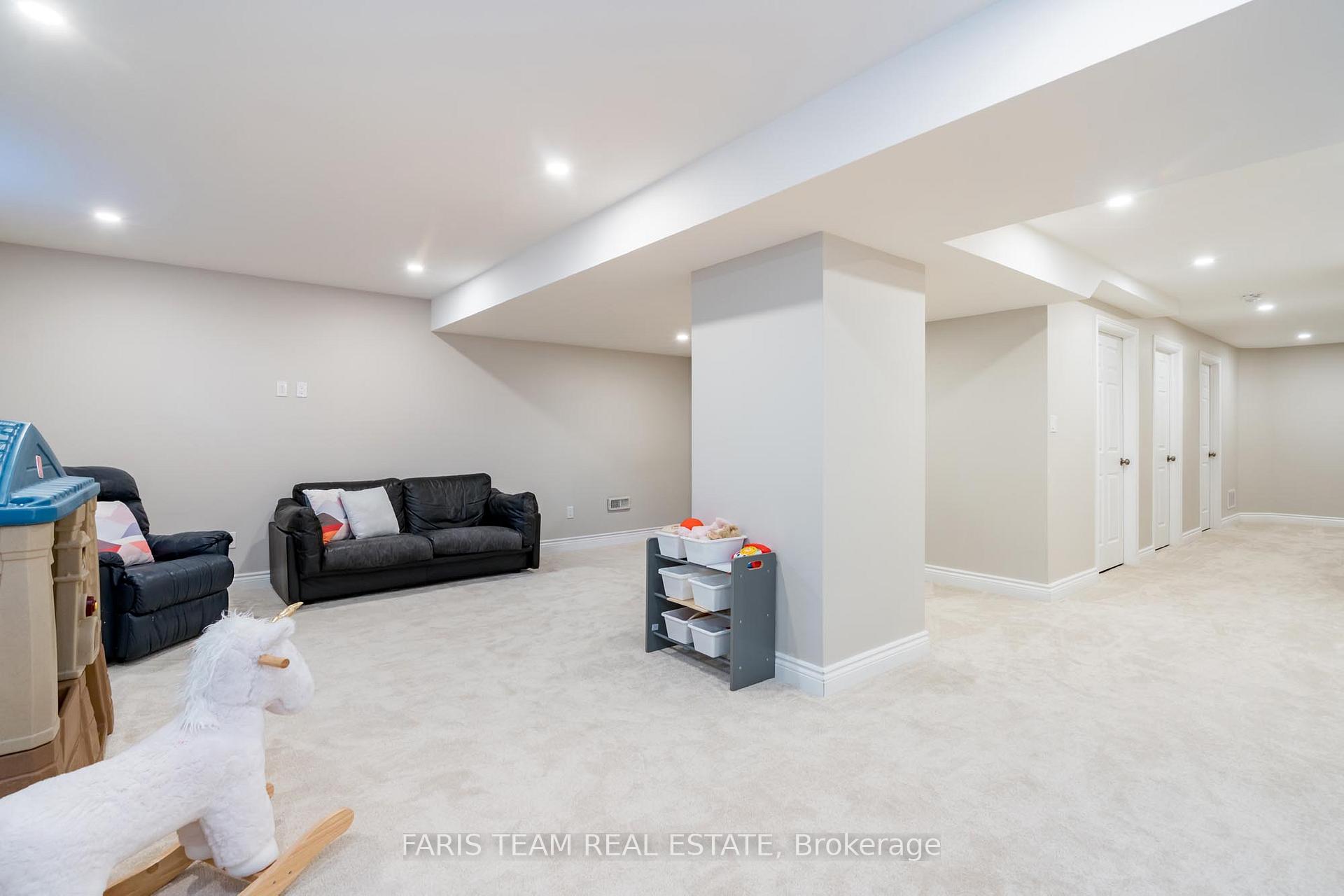 Photo 29 of 14 Marks Road, Springwater, Centre Vespra — HOMEH