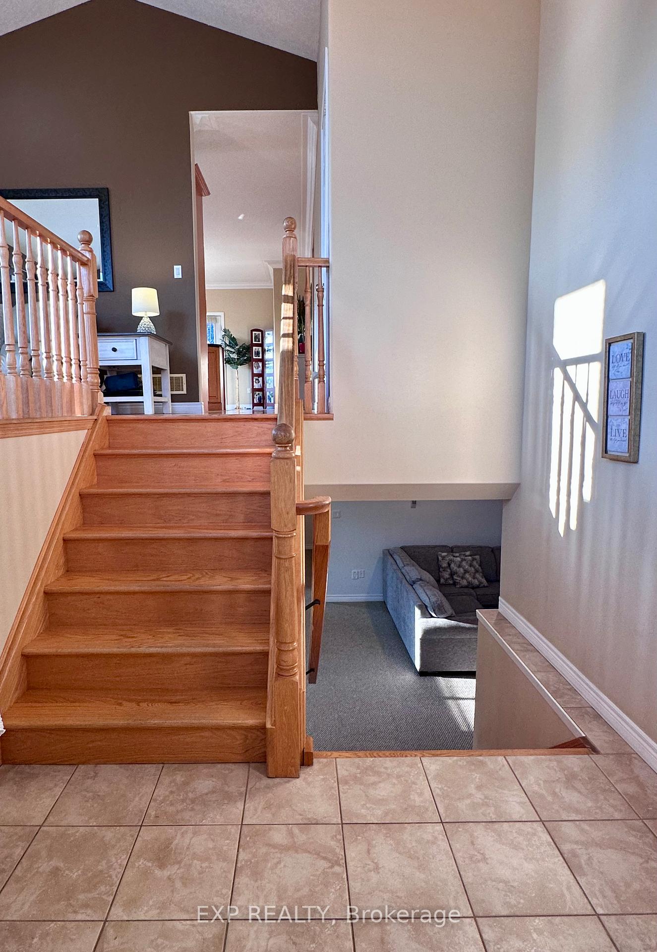 Photo 8 of 1 Falconridge Court, St. Thomas — HOMEH