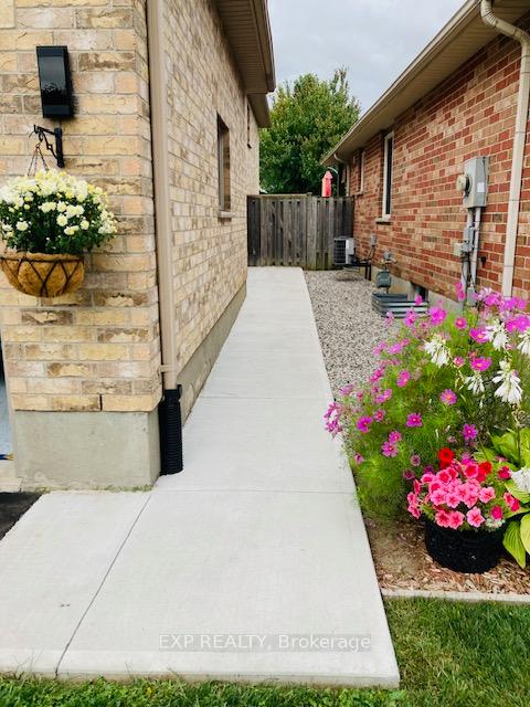 Photo 45 of 1 Falconridge Court, St. Thomas — HOMEH