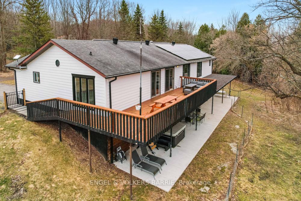 Photo 9 of 2509 George Johnston Road, Springwater, Snow Valley — HOMEH