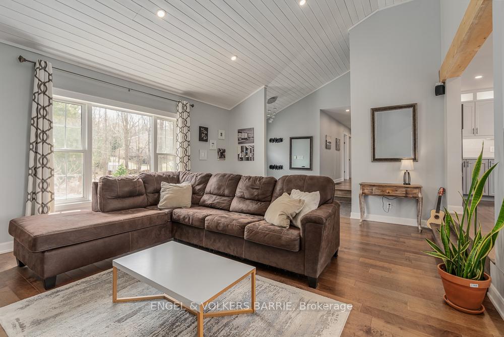 Photo 12 of 2509 George Johnston Road, Springwater, Snow Valley — HOMEH