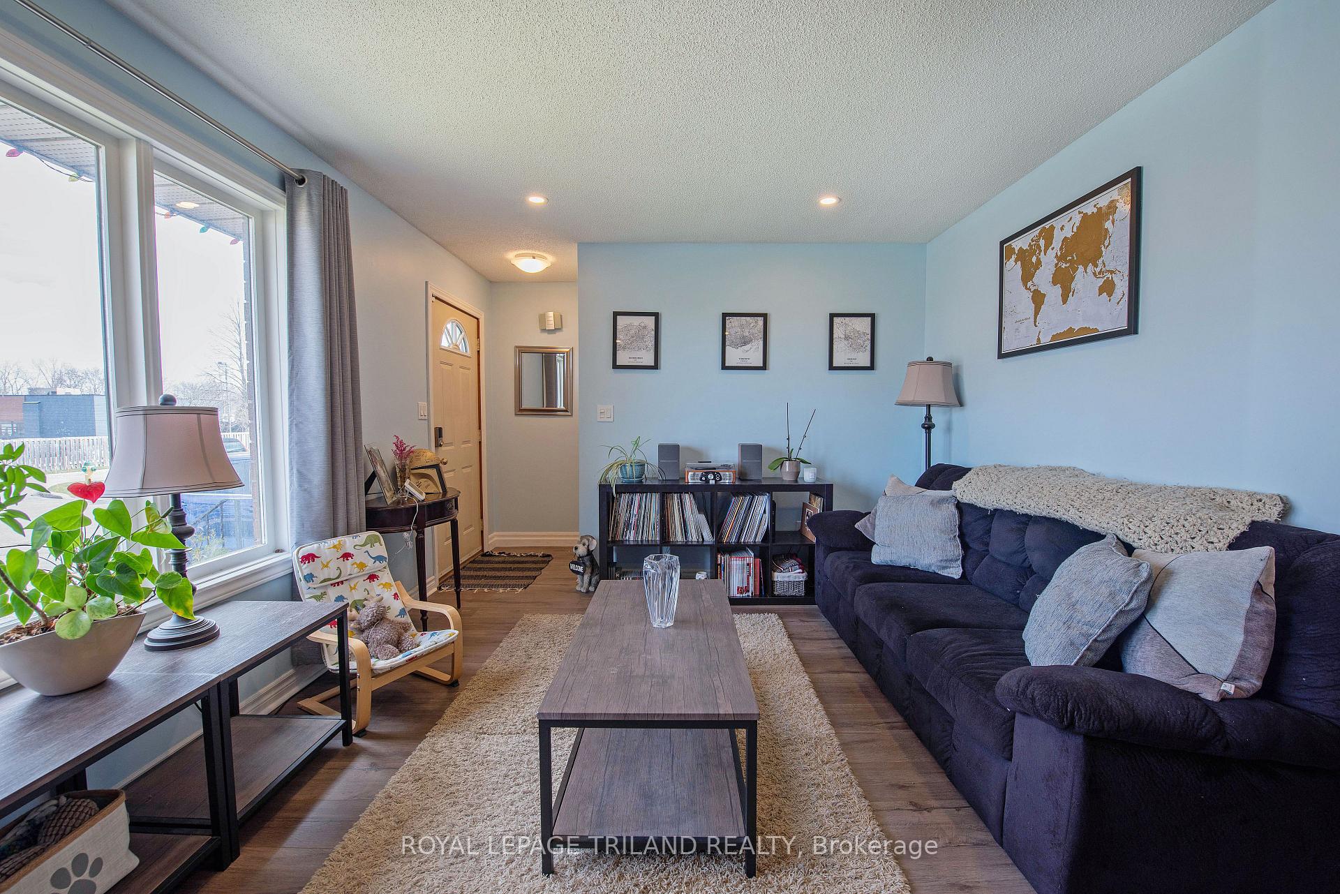 Photo 6 of 7 Golding Place, St. Thomas — HOMEH
