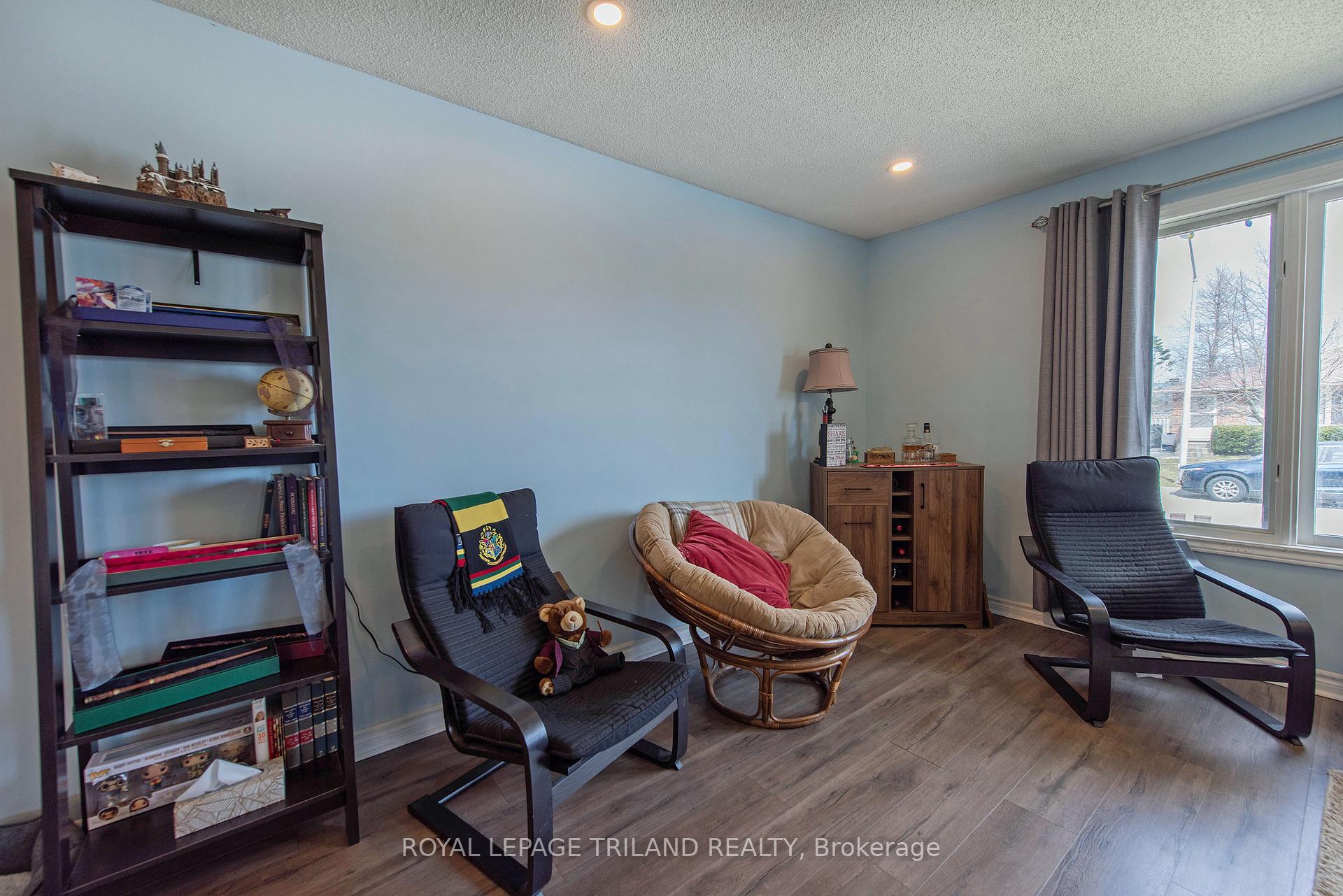 Photo 8 of 7 Golding Place, St. Thomas — HOMEH