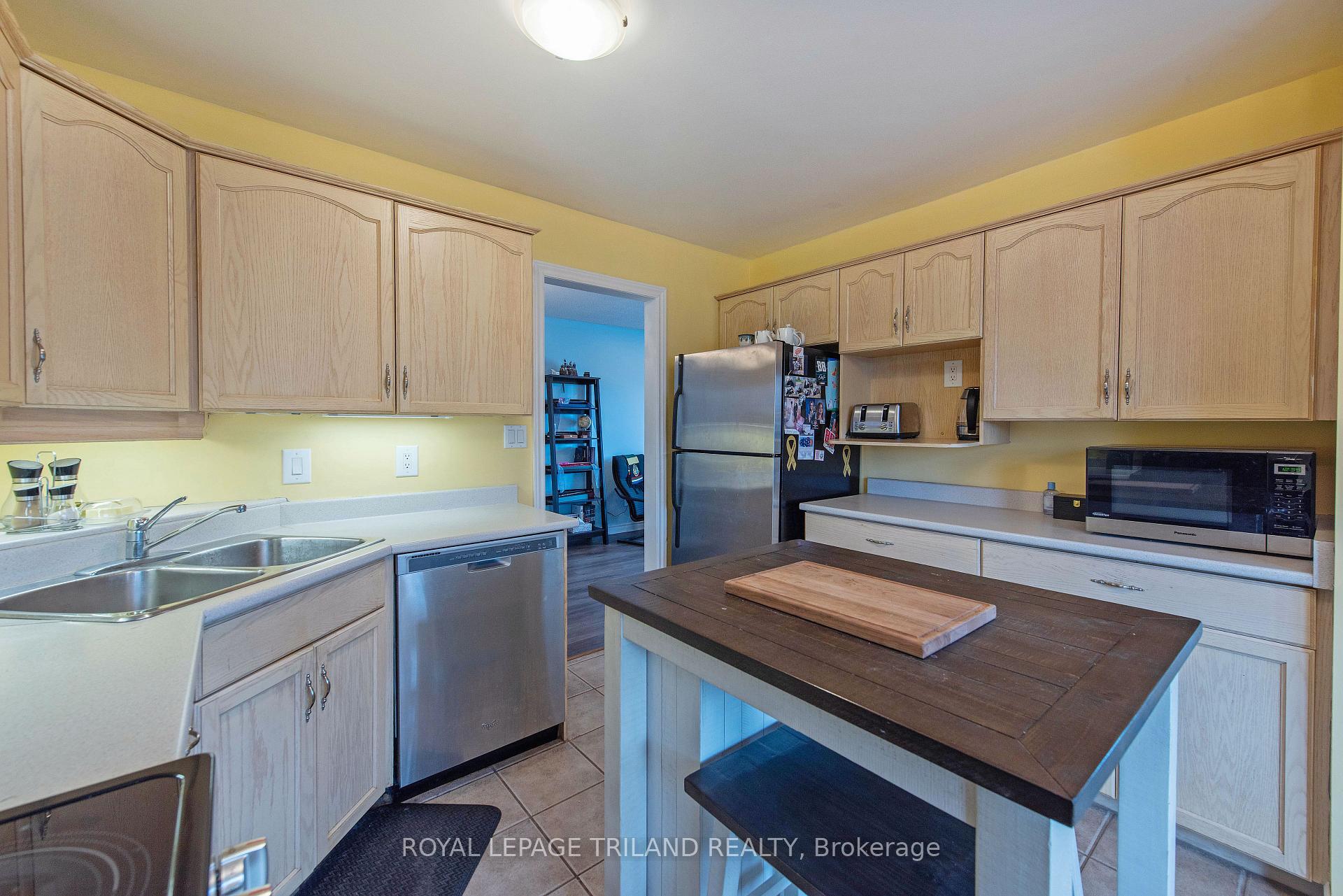 Photo 14 of 7 Golding Place, St. Thomas — HOMEH