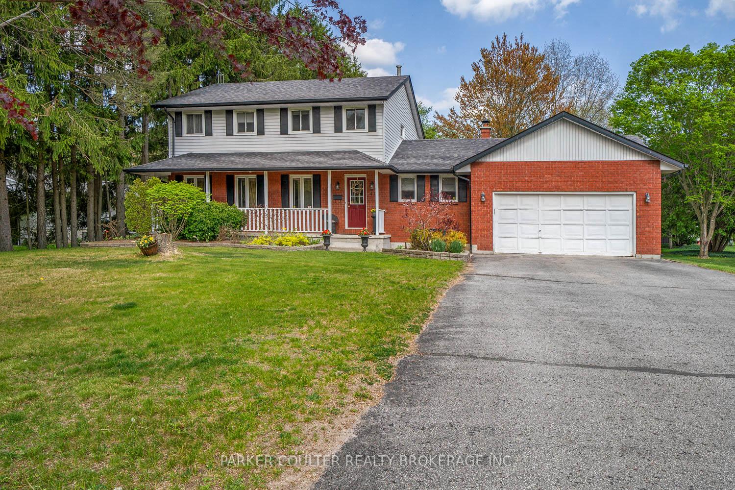 Photo 1 of 41 Lawrence Avenue, Springwater, Anten Mills — HOMEH