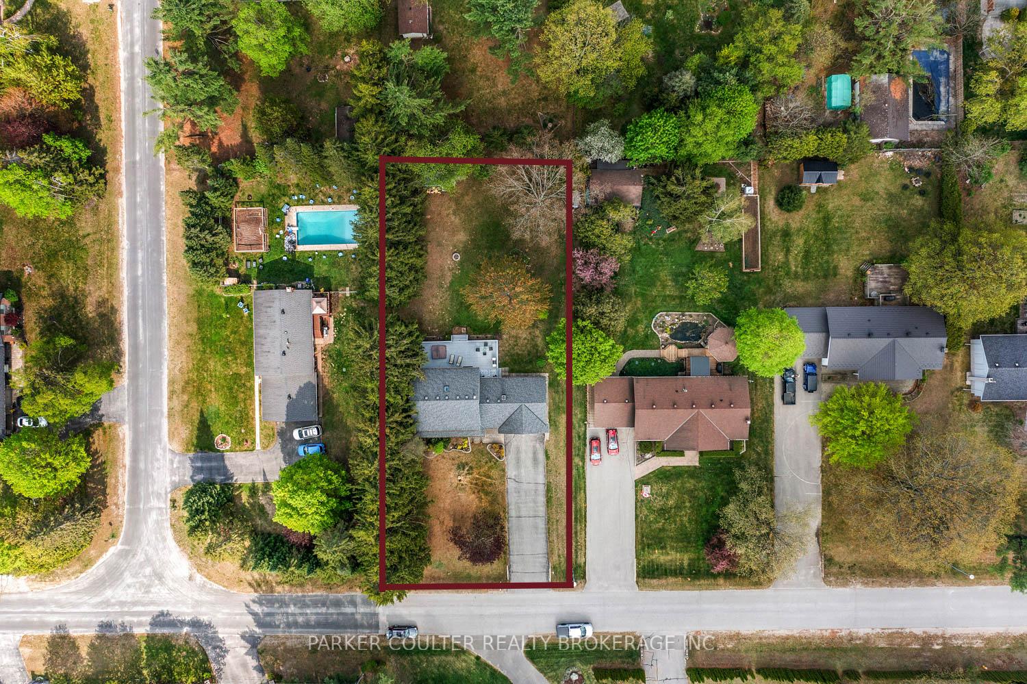 Photo 5 of 41 Lawrence Avenue, Springwater, Anten Mills — HOMEH