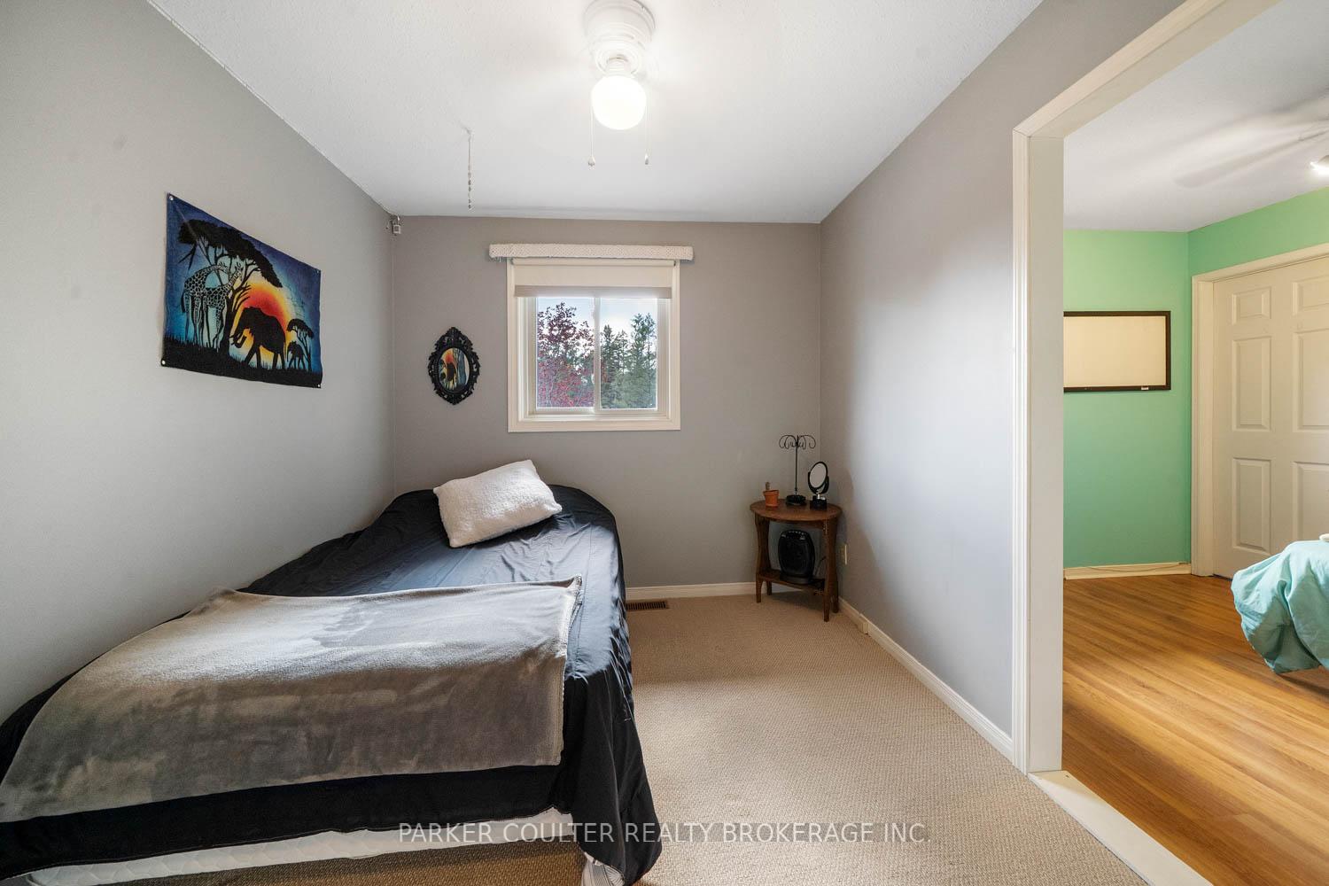 Photo 33 of 41 Lawrence Avenue, Springwater, Anten Mills — HOMEH